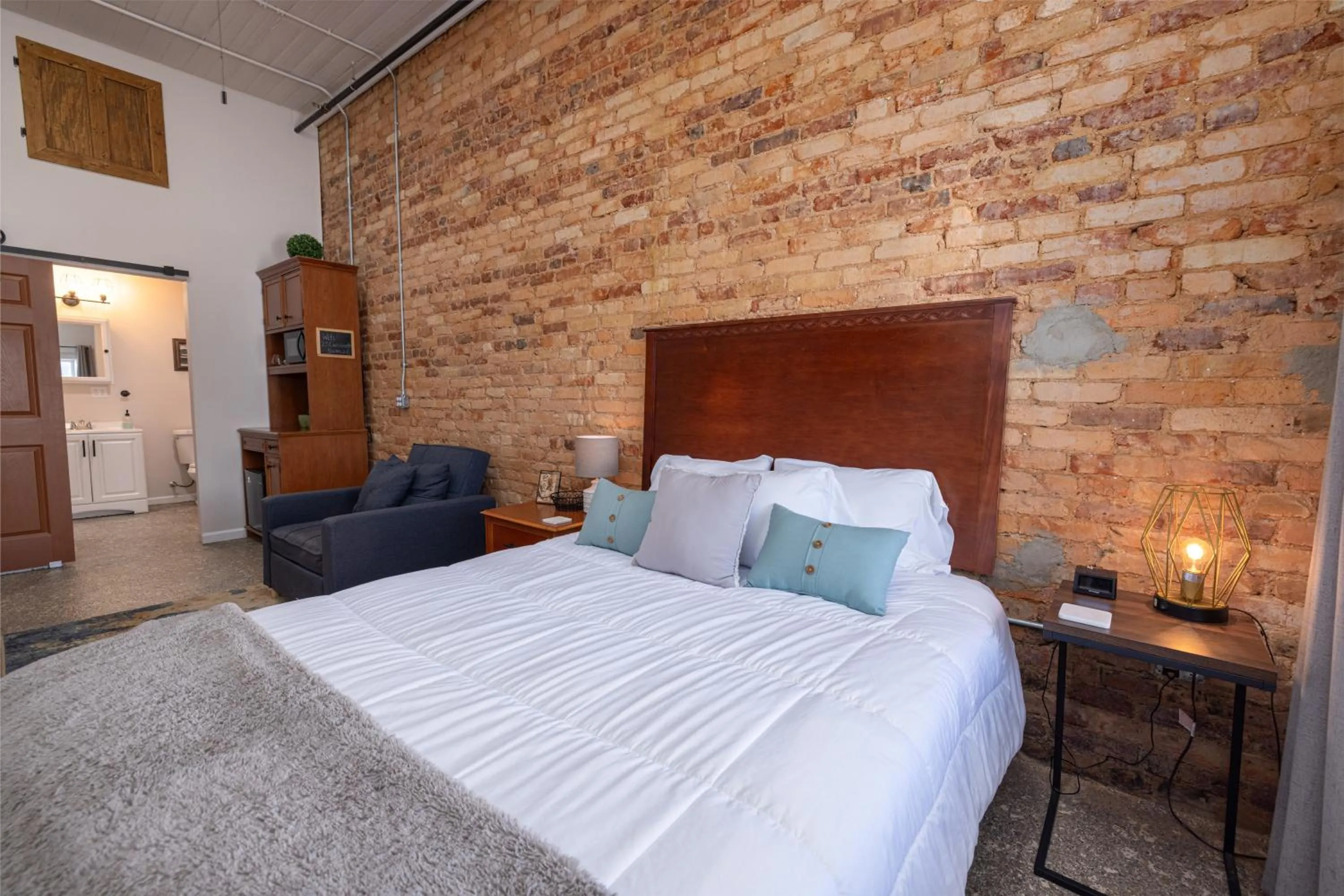 Bed in Hartwell Suites