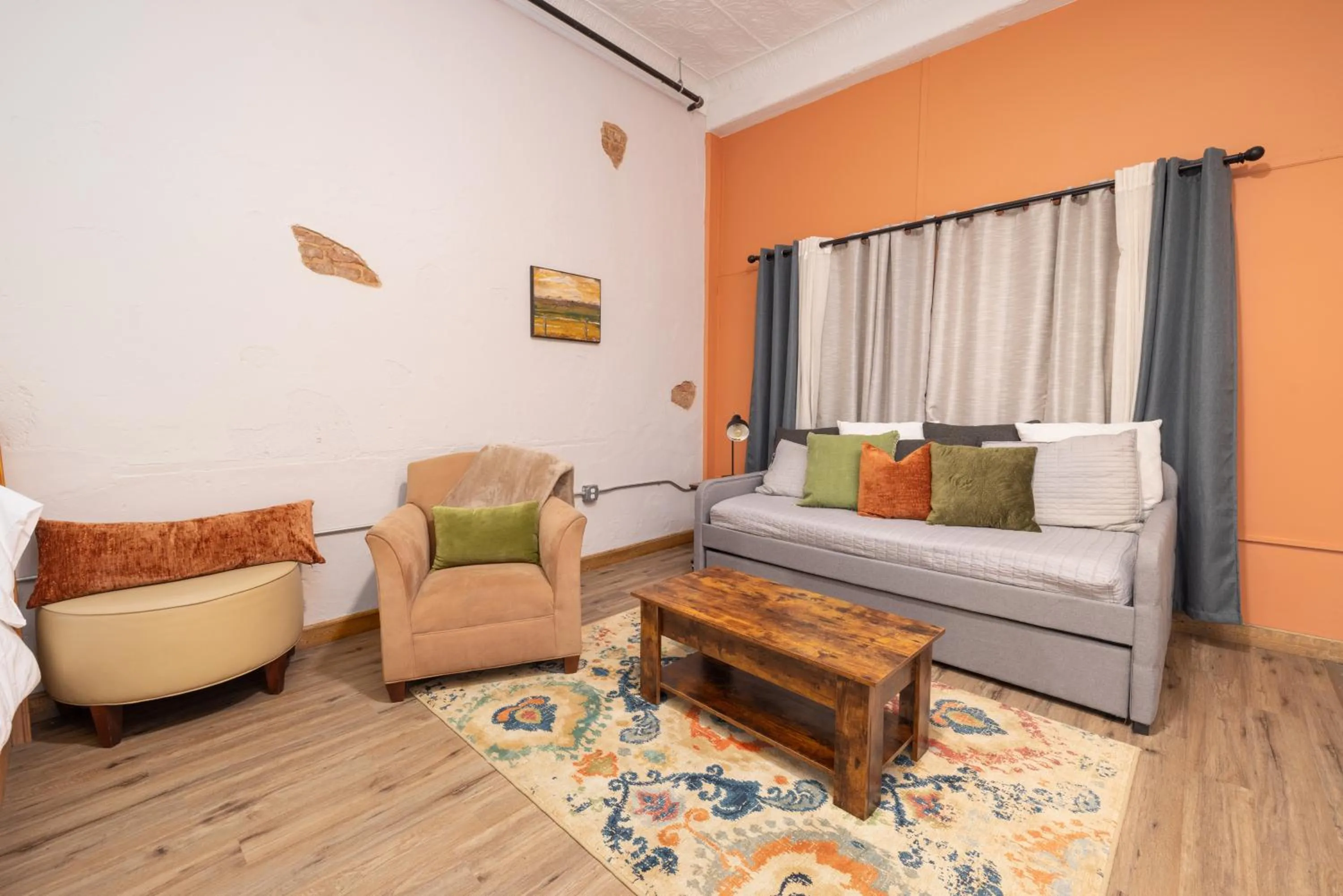 Hartwell Suites