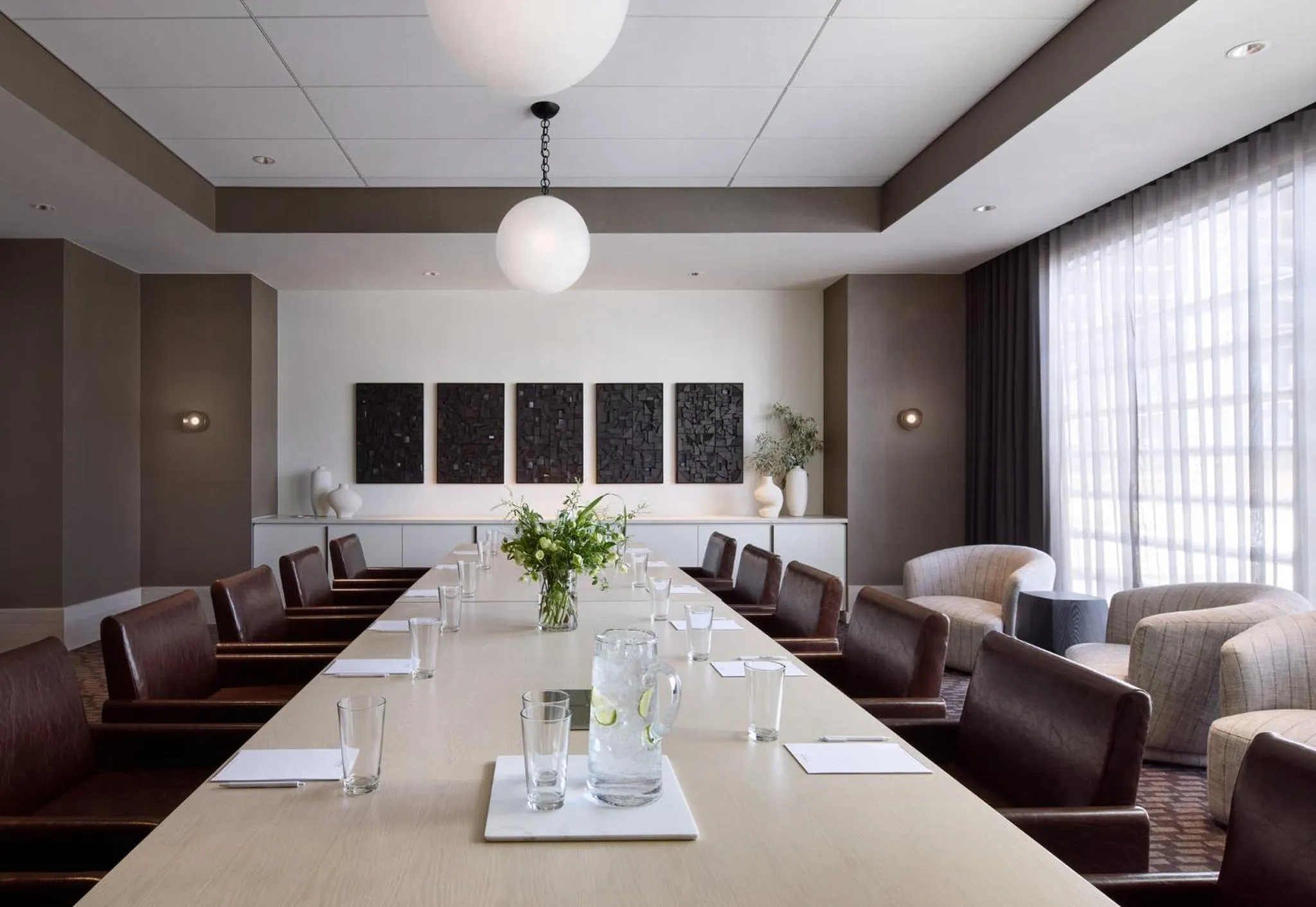 Meeting/conference room in Kimpton Claret Hotel by IHG