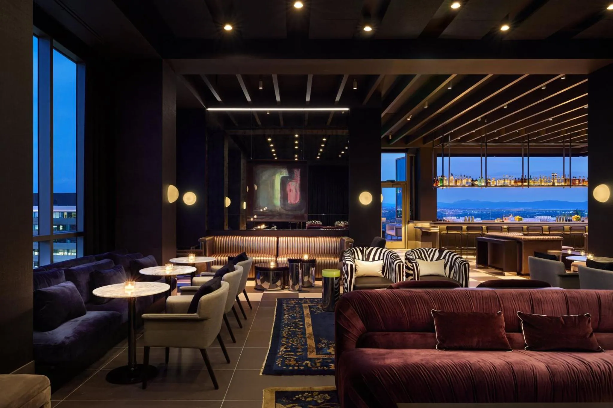 Lounge or bar in Kimpton Claret Hotel by IHG