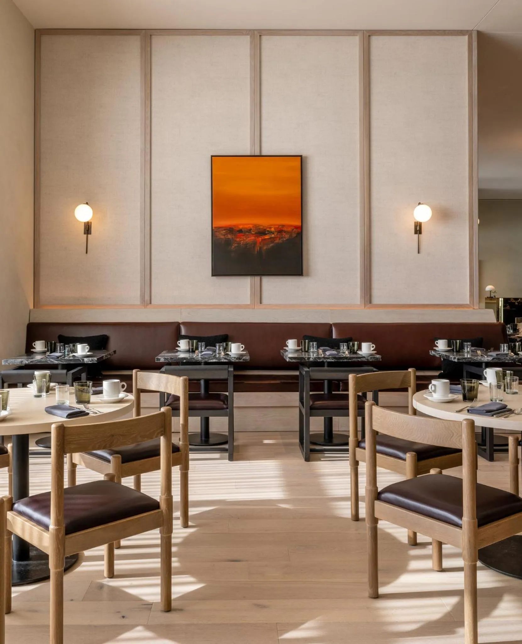 Restaurant/places to eat in Kimpton Claret Hotel by IHG