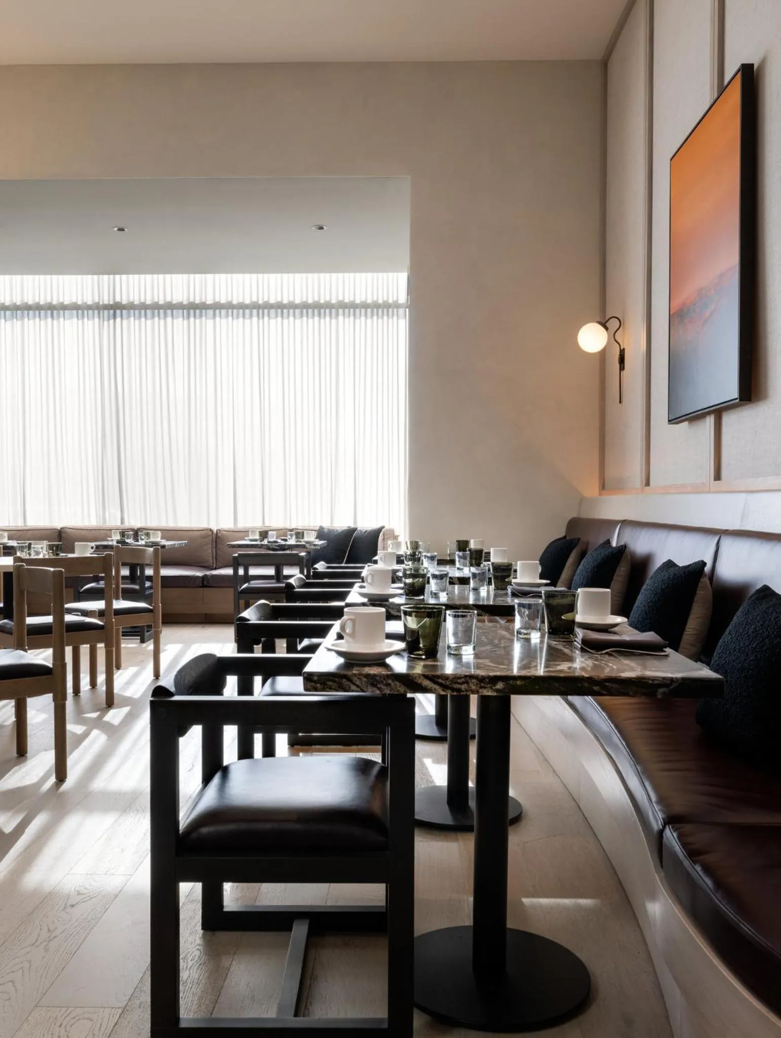 Restaurant/places to eat in Kimpton Claret Hotel by IHG