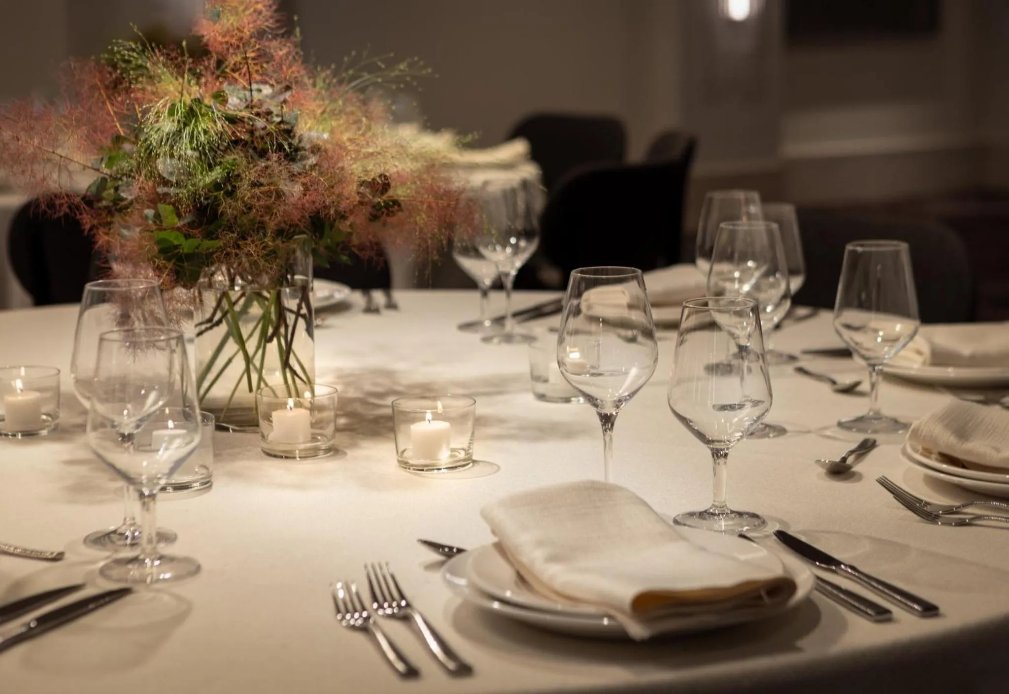 Banquet/Function facilities in Kimpton Claret Hotel by IHG