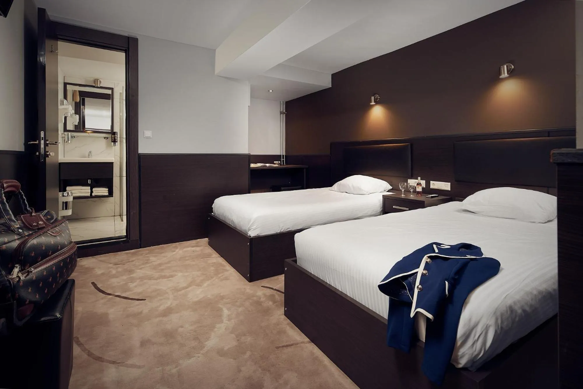 TV and multimedia, Bed in Belfort Hotel