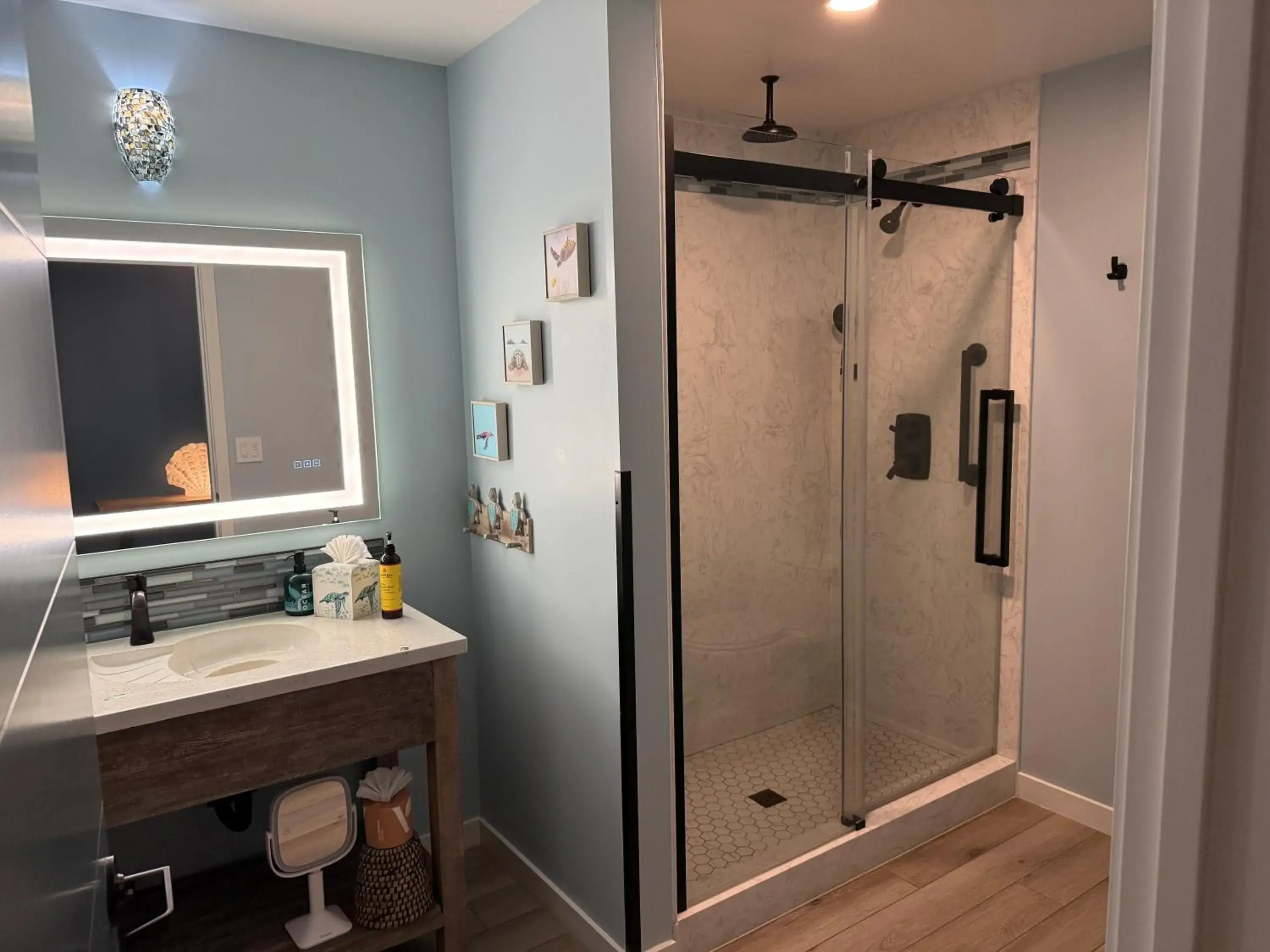 Superior Suite in HarborWalk Inn Superior Suite in HarborWalk Inn