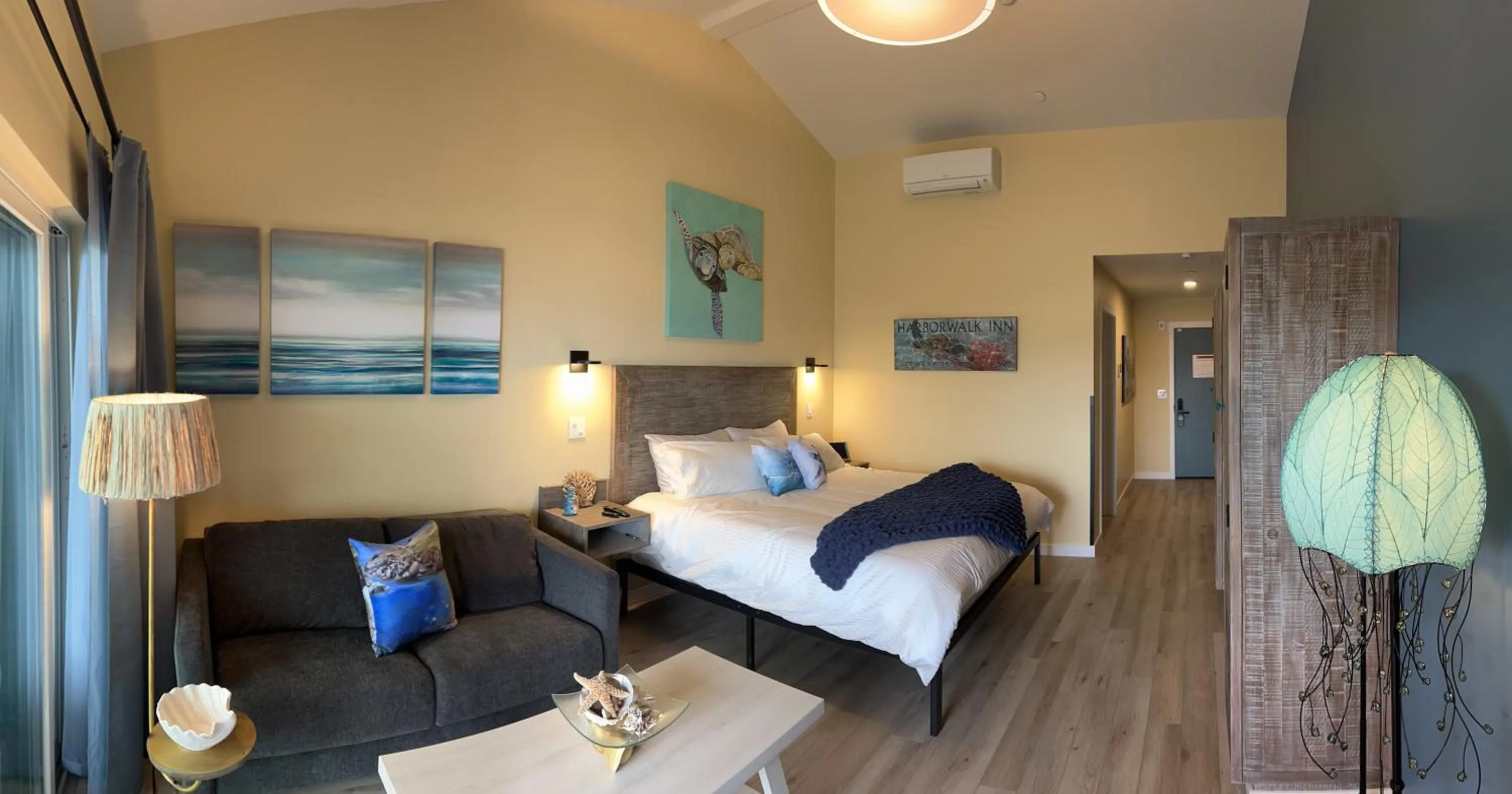 Photo of the whole room, Bed in HarborWalk Inn