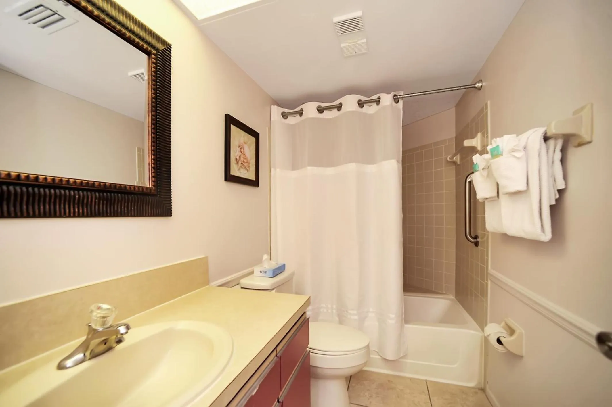 Bathroom in Oceanique Resort