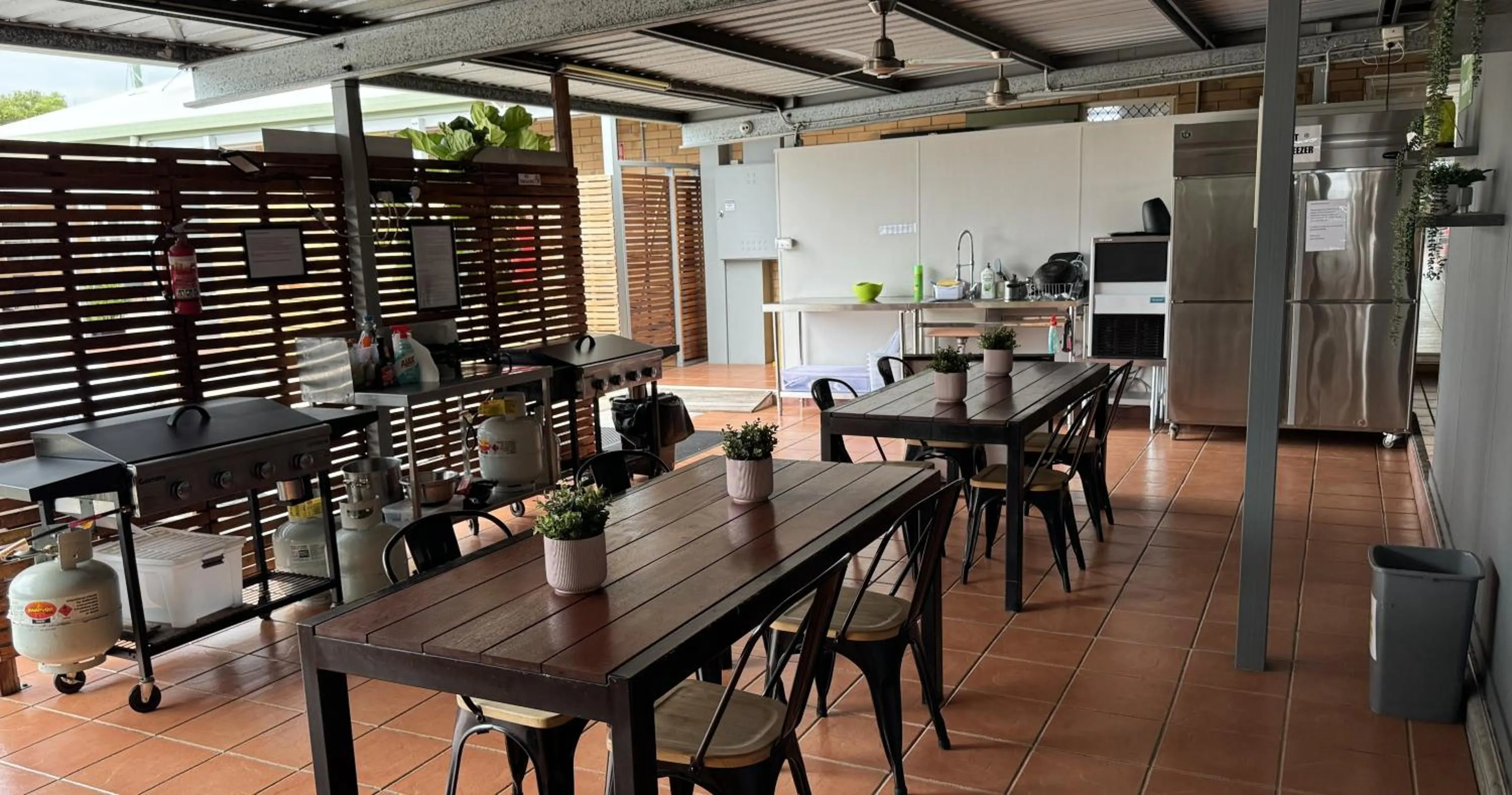 BBQ facilities in Raintree Motel Biloela