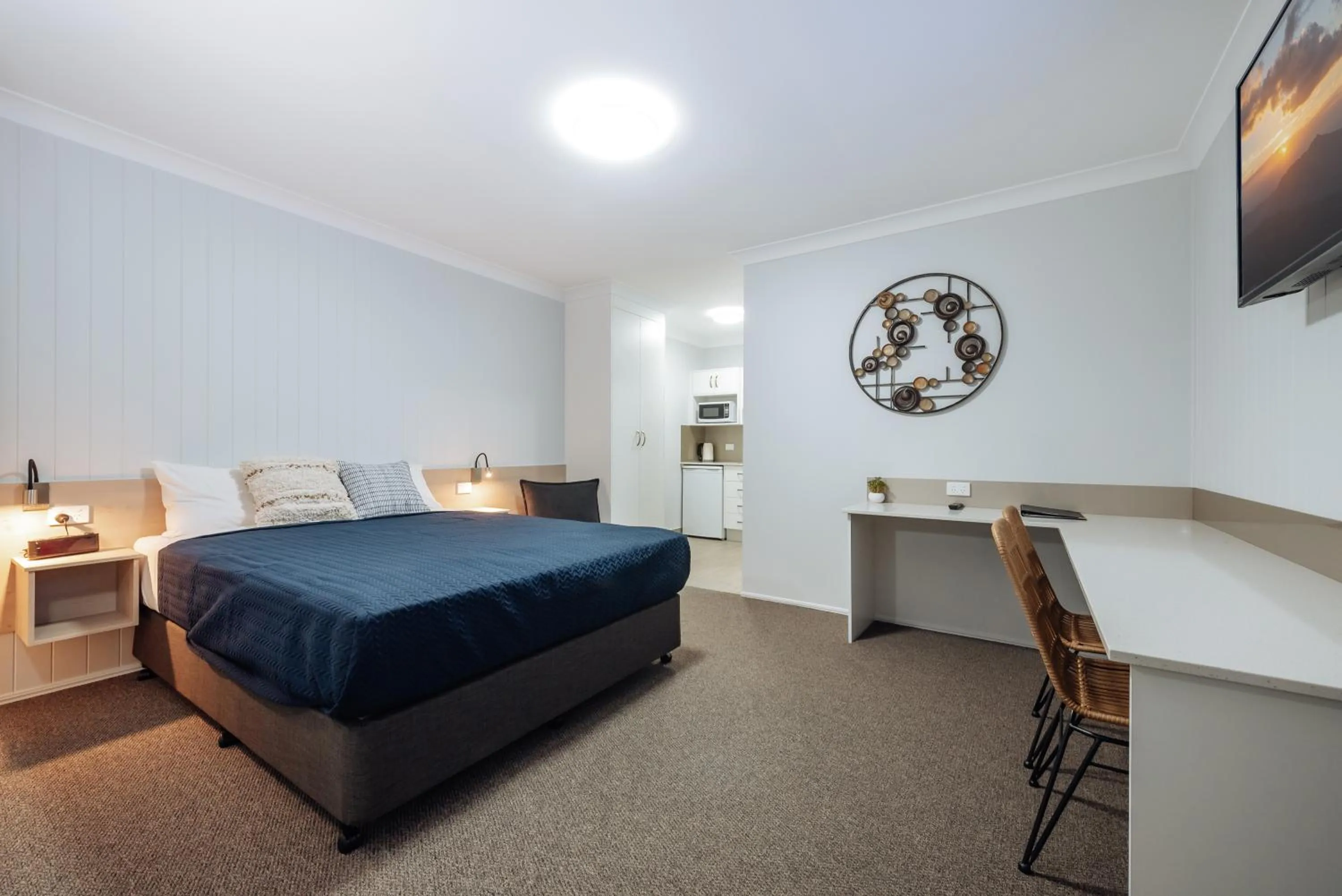 Bed in Raintree Motel Biloela