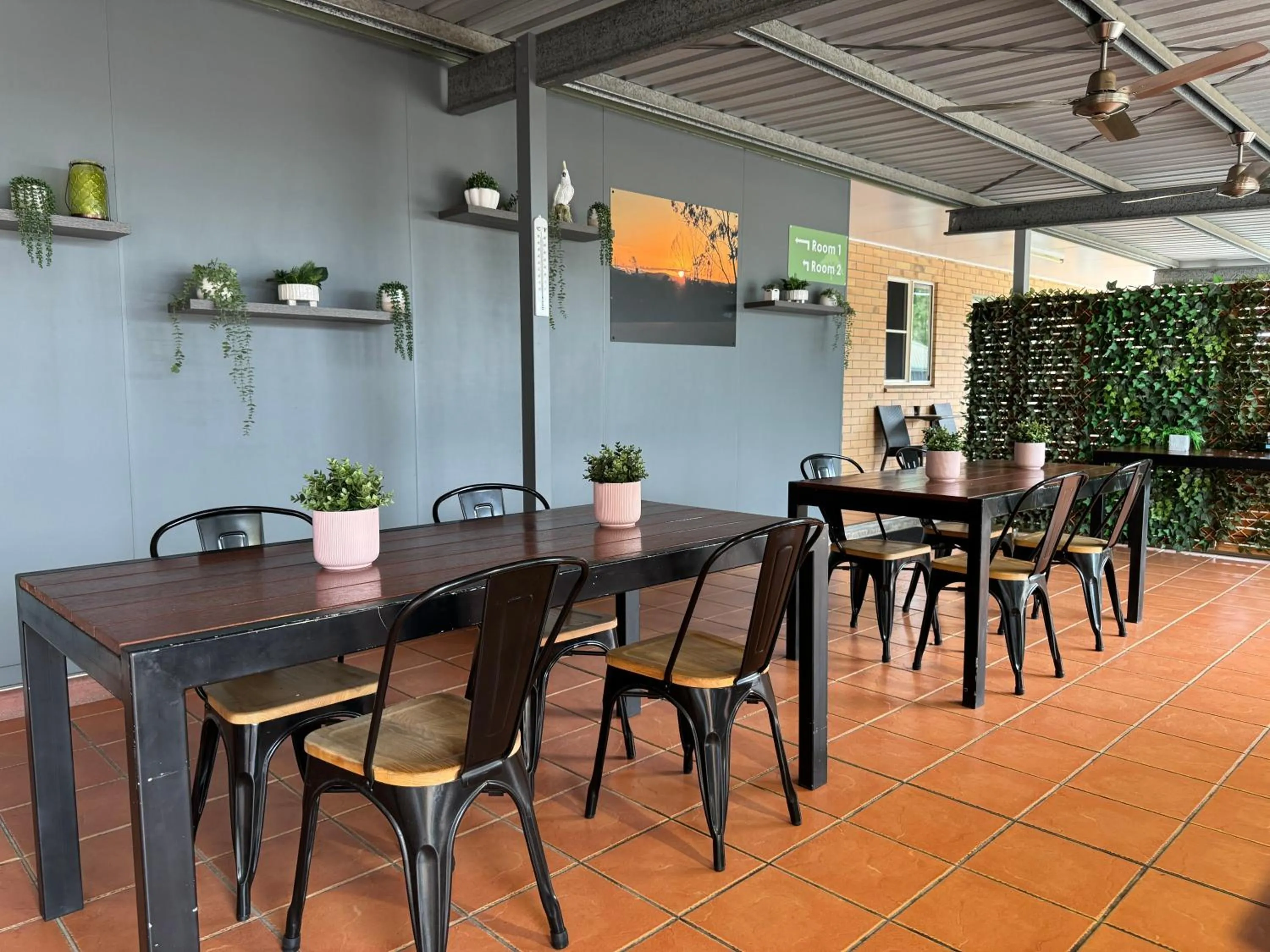 BBQ facilities in Raintree Motel Biloela