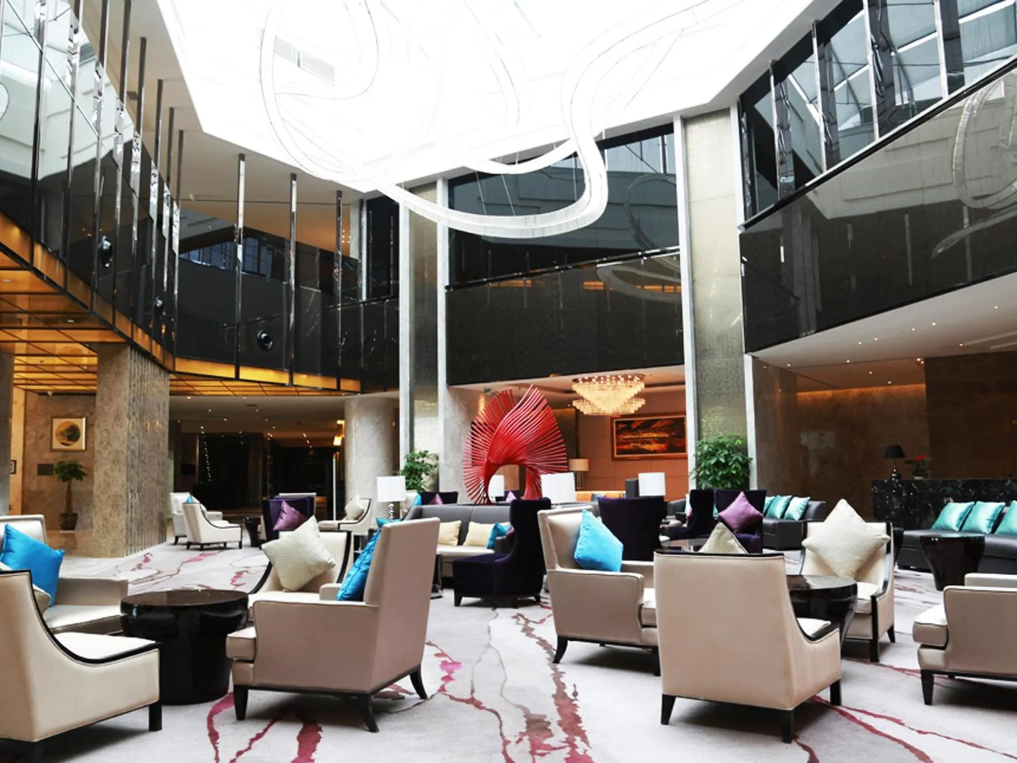 Lobby or reception in Ramada Plaza Liuzhou Liudong