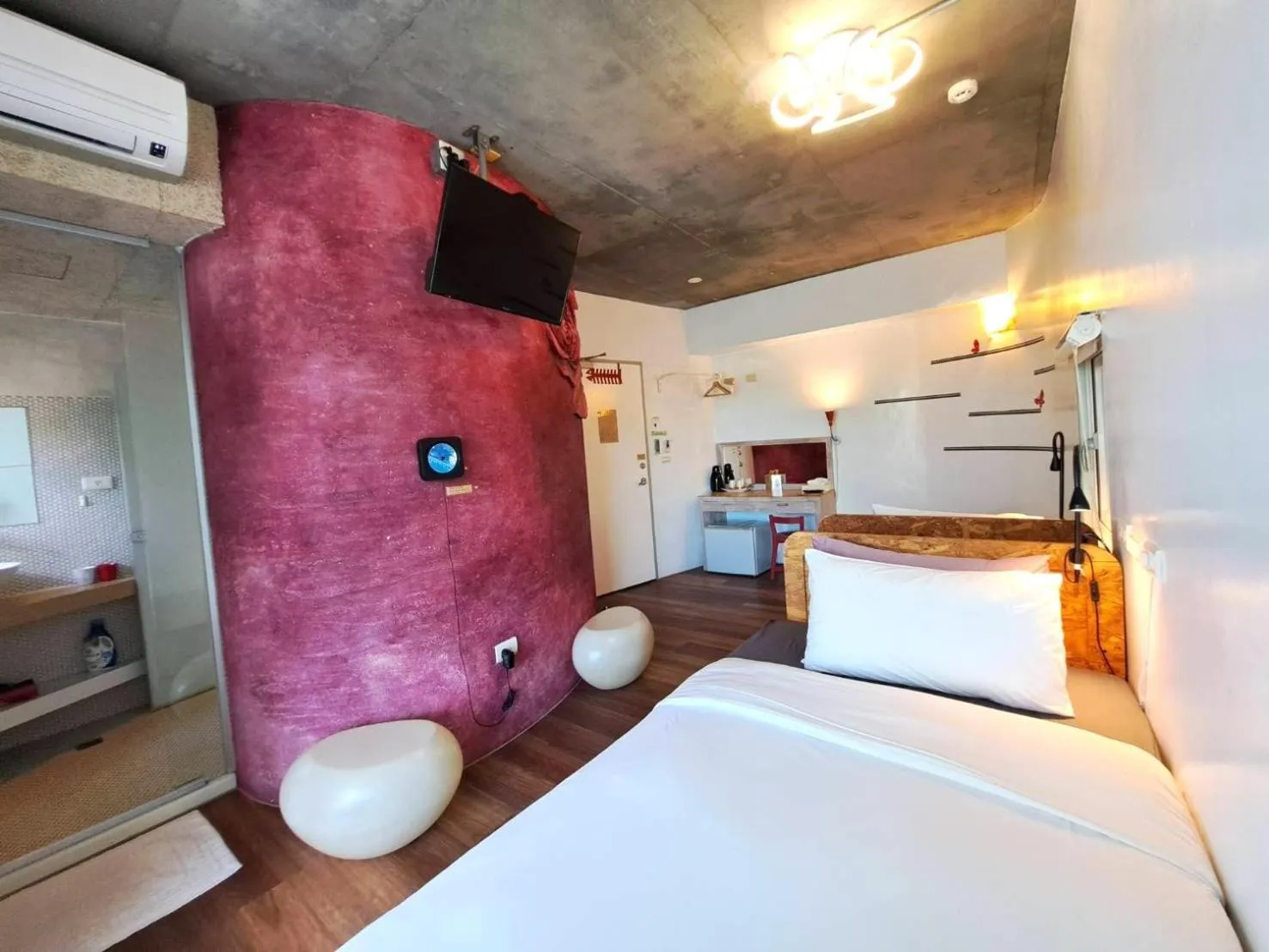 Bed in 墾丁橘月Orange Moon Inn