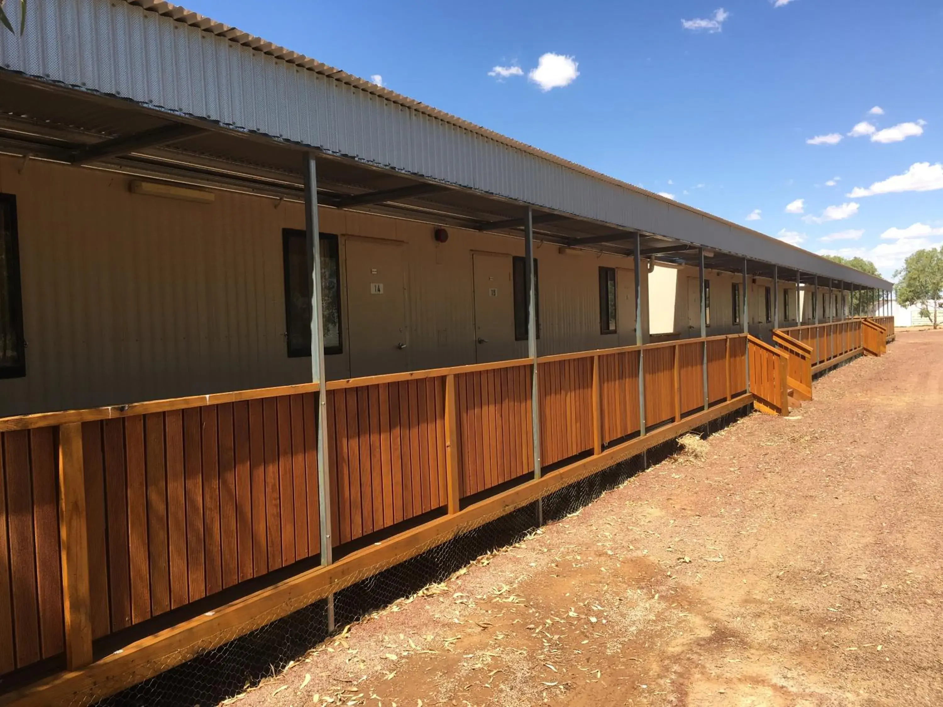 Deluxe Twin Room with Private Bathroom - single occupancy in William Creek Camp Ground & Units Deluxe Twin Room with Private Bathroom - single occupancy in William Creek Camp Ground & Units