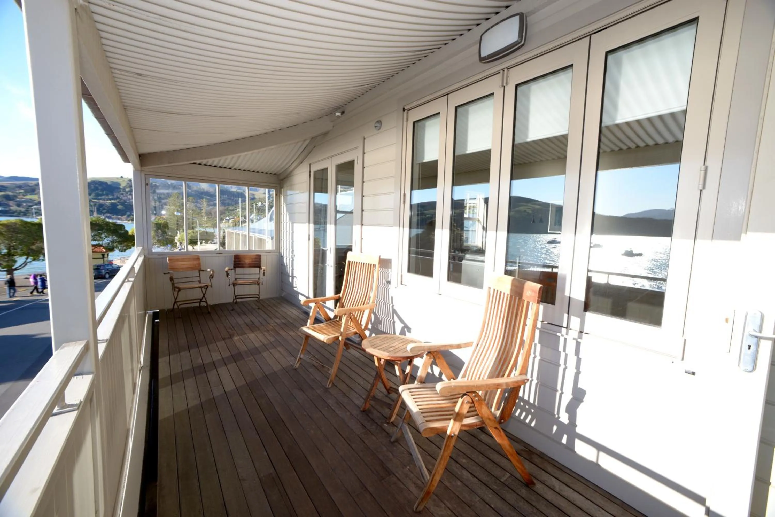 Balcony/Terrace in Akaroa Village Inn