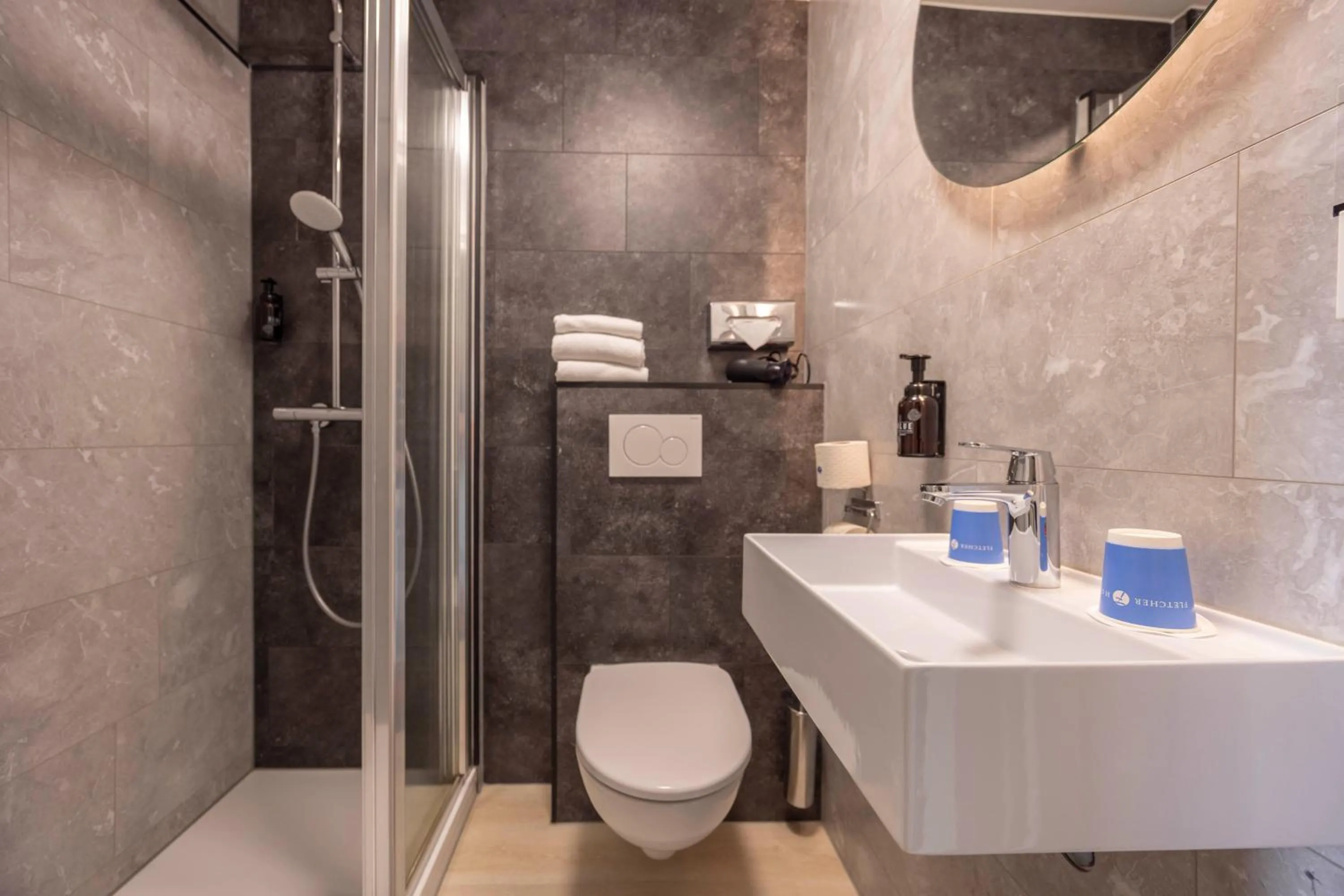 Bathroom in Fletcher Hotel La Ville Blanche