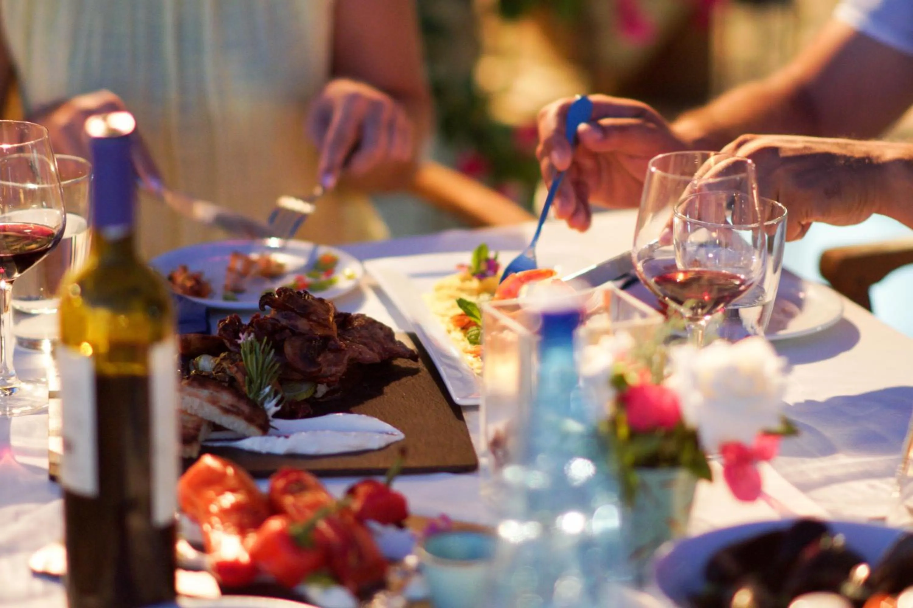 Restaurant/places to eat in Kavos Hotel Naxos