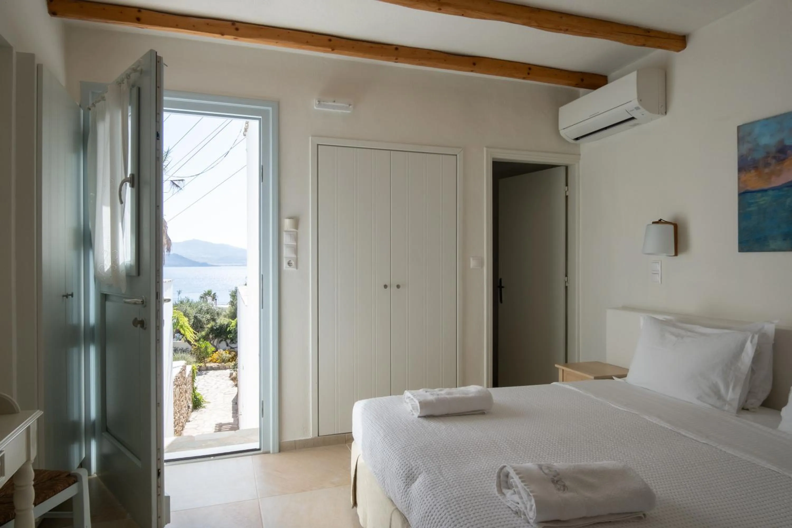 Bed in Kavos Hotel Naxos