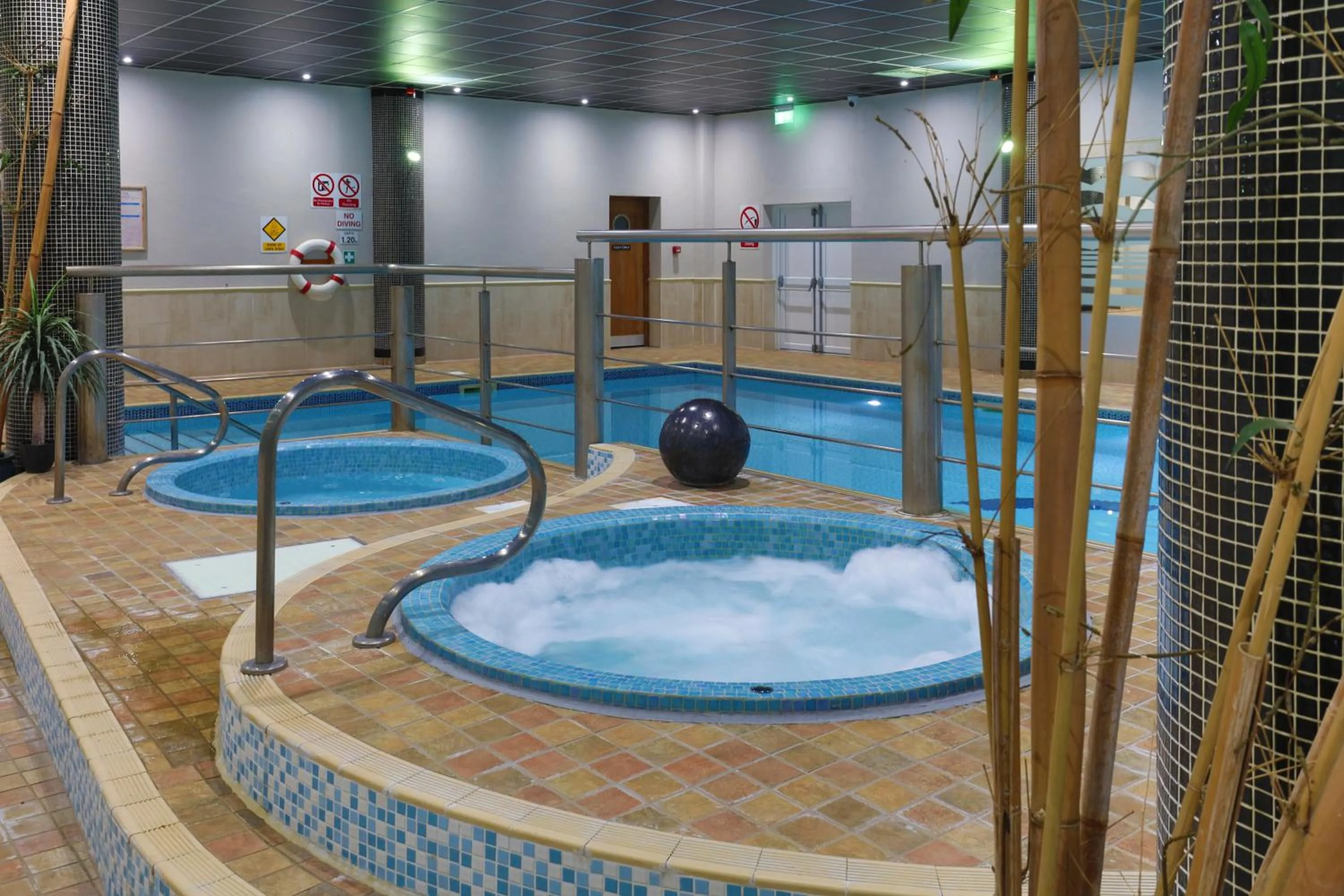 Swimming pool in Best Western Premier Knowsley Suites Hotel & Spa