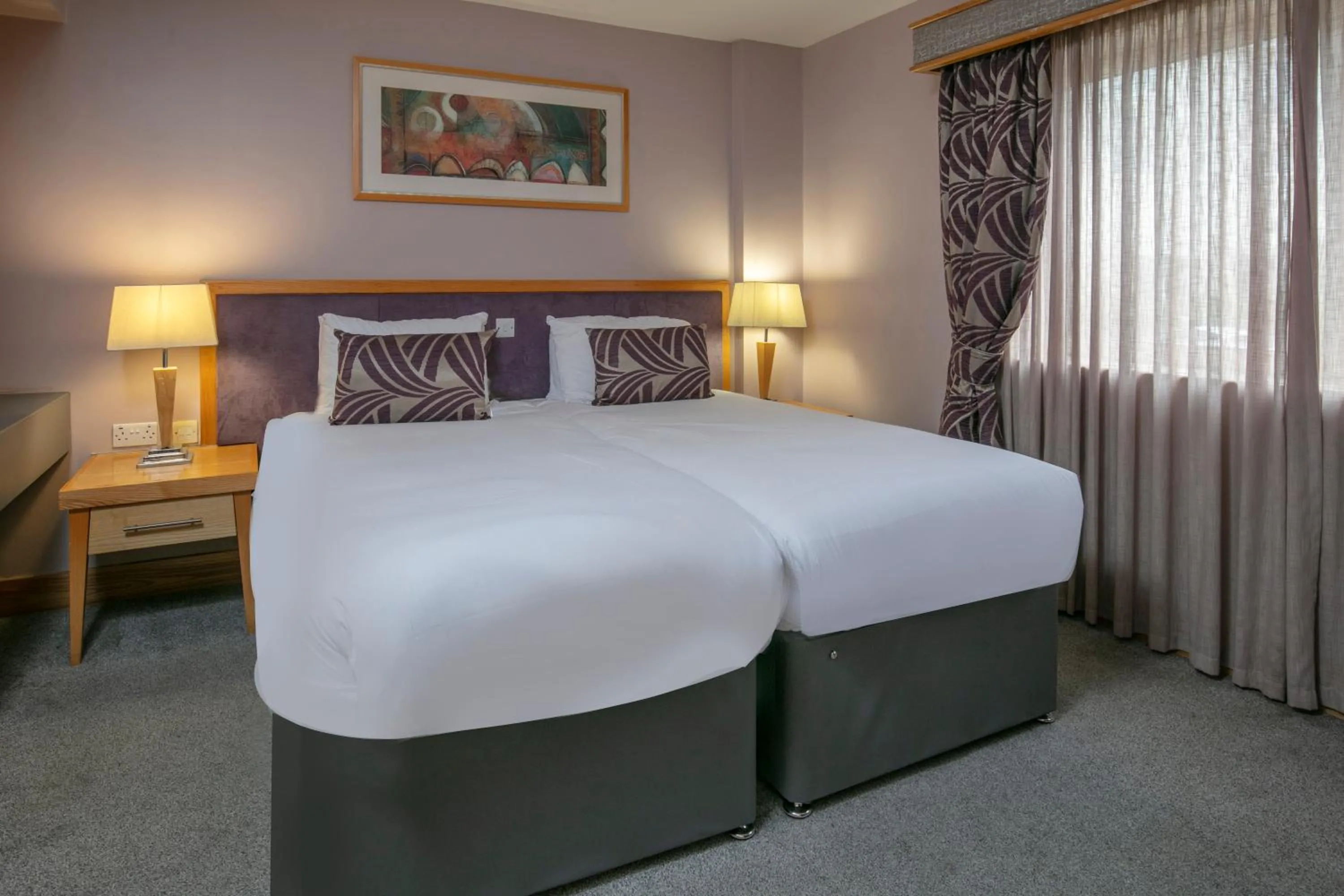 Bed in Best Western Premier Knowsley Suites Hotel & Spa