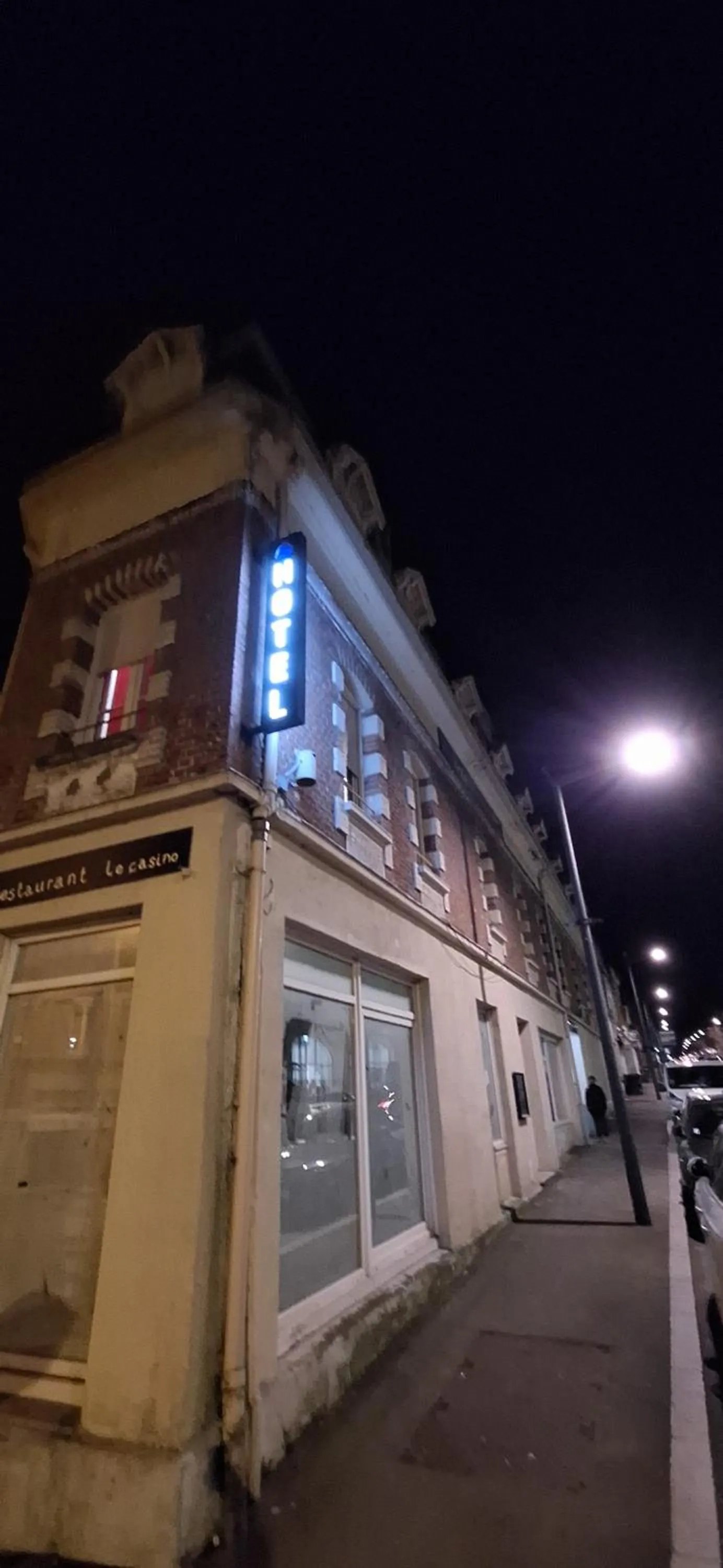 hôtel- restaurant le Saint Quentin