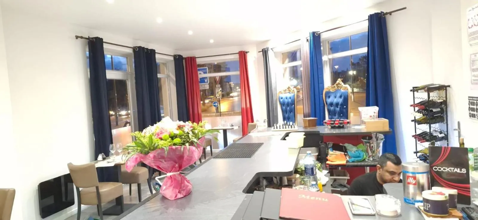 Restaurant/places to eat in hôtel- restaurant le Saint Quentin