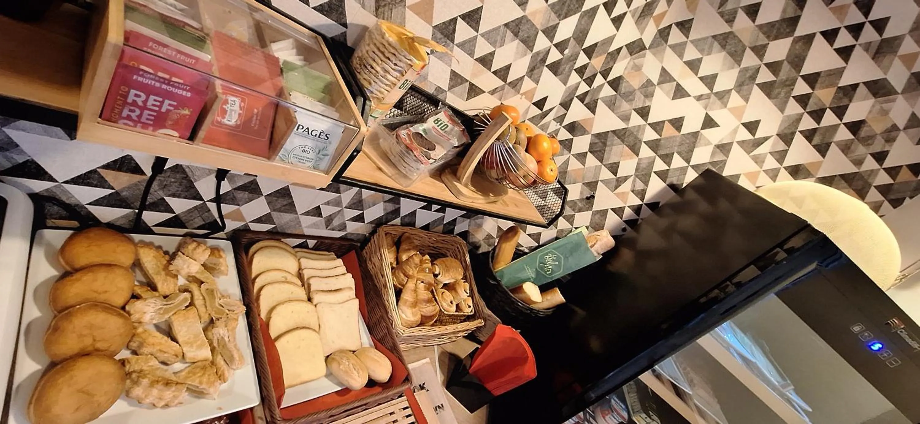 Breakfast in hôtel- restaurant le Saint Quentin