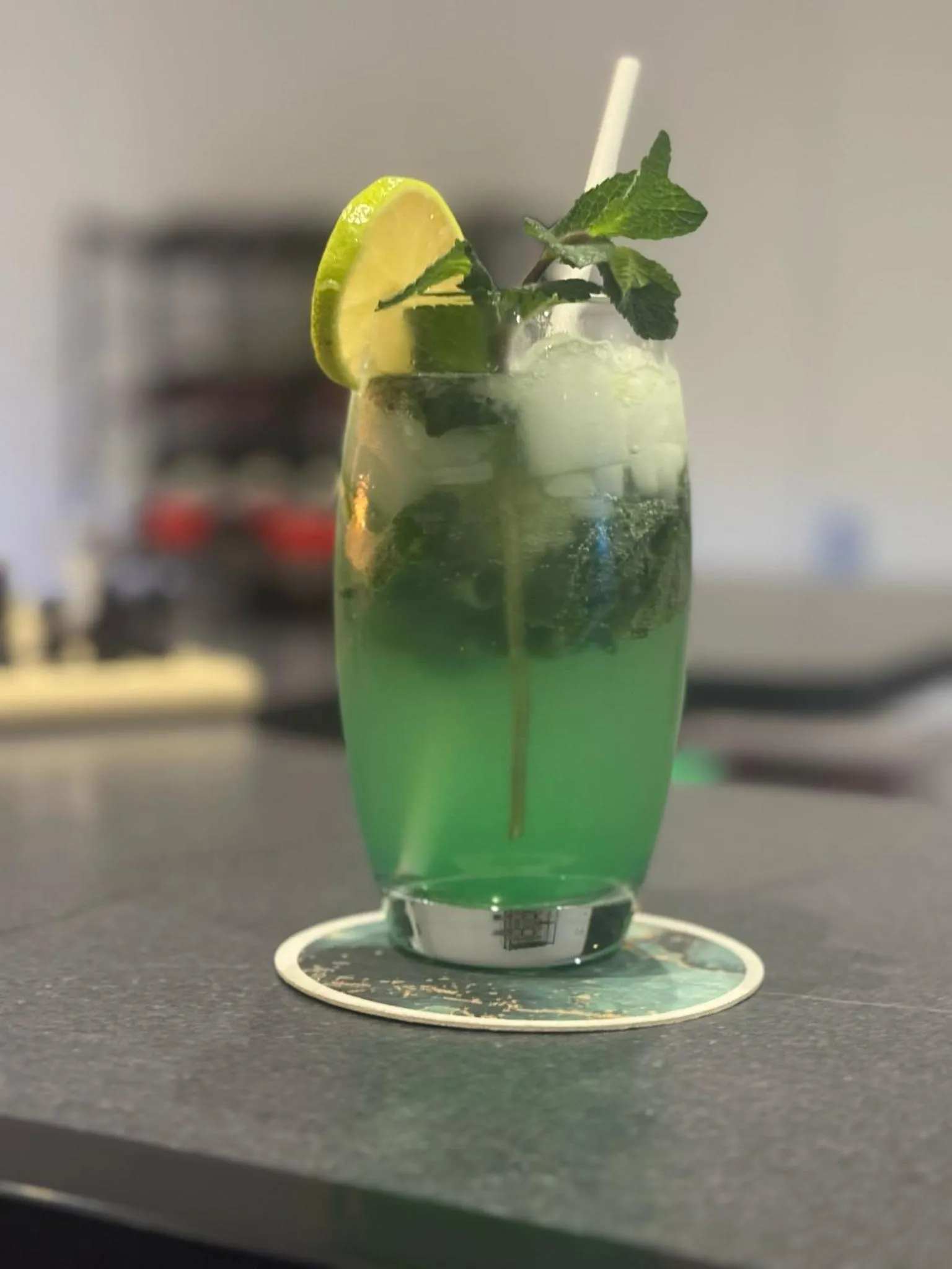 Lounge or bar in hôtel- restaurant le Saint Quentin