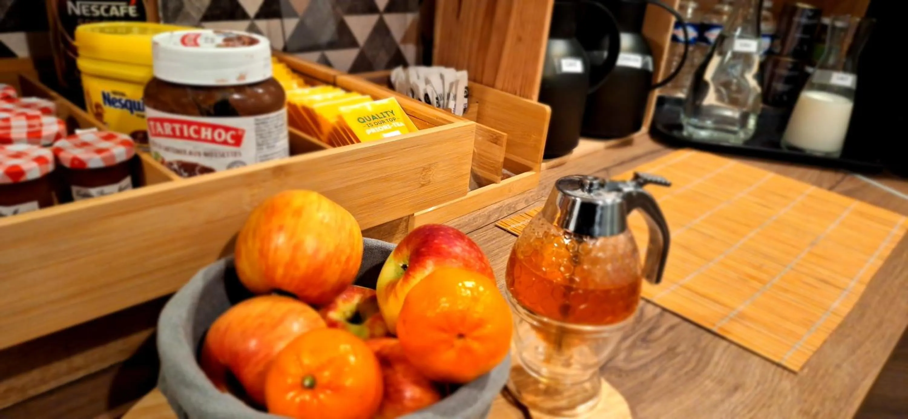 Breakfast in hôtel- restaurant le Saint Quentin