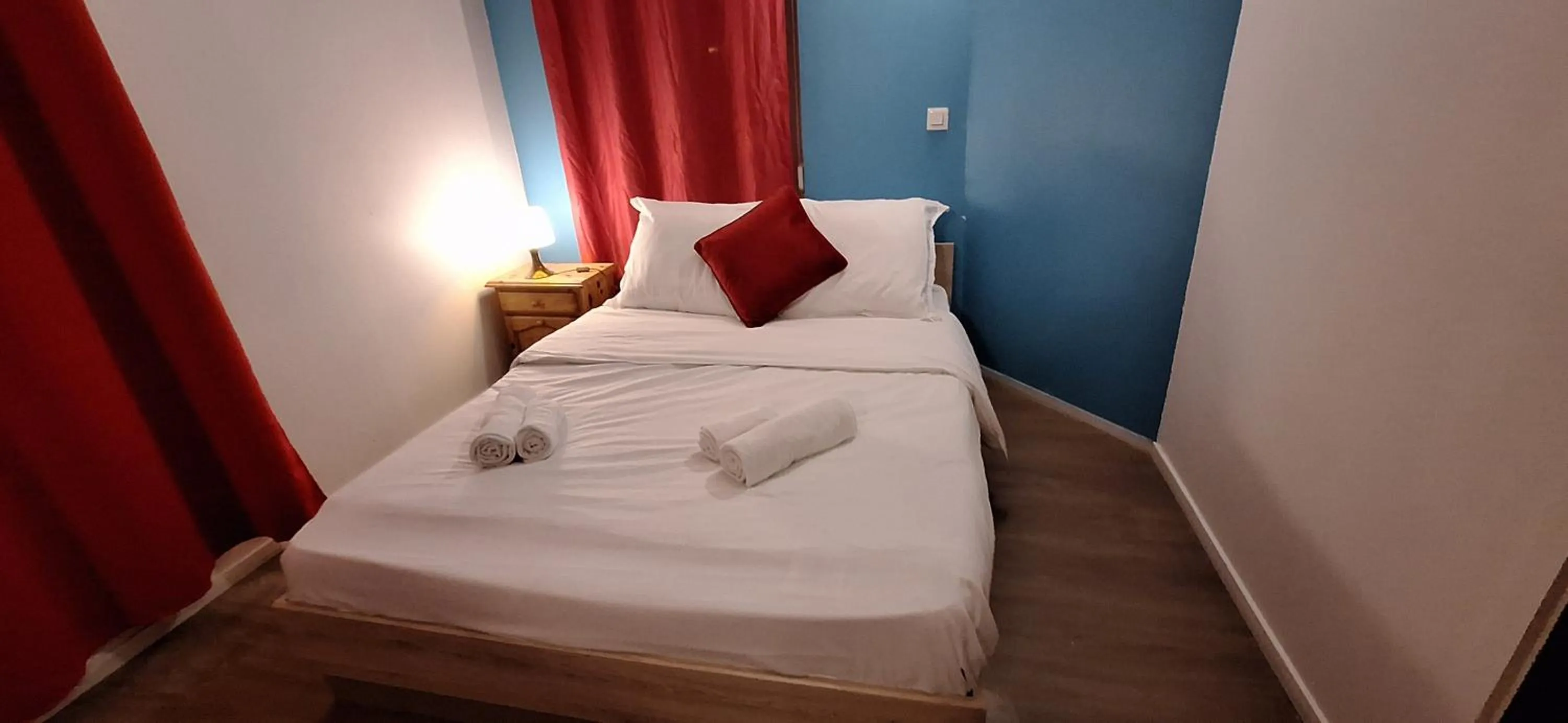 Bed in hôtel- restaurant le Saint Quentin