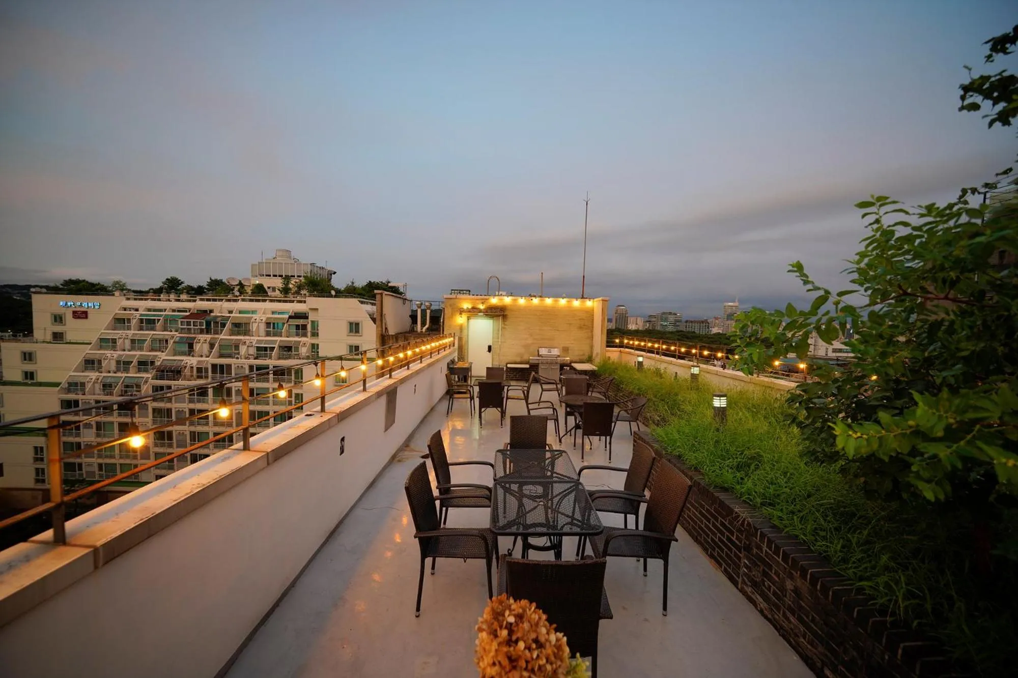 Property building in Hotel DADA Insadong