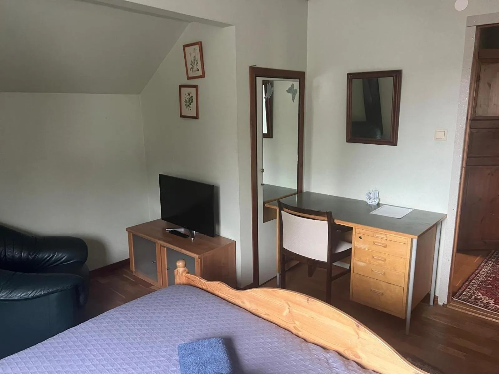 Bed in Stop at The Cross