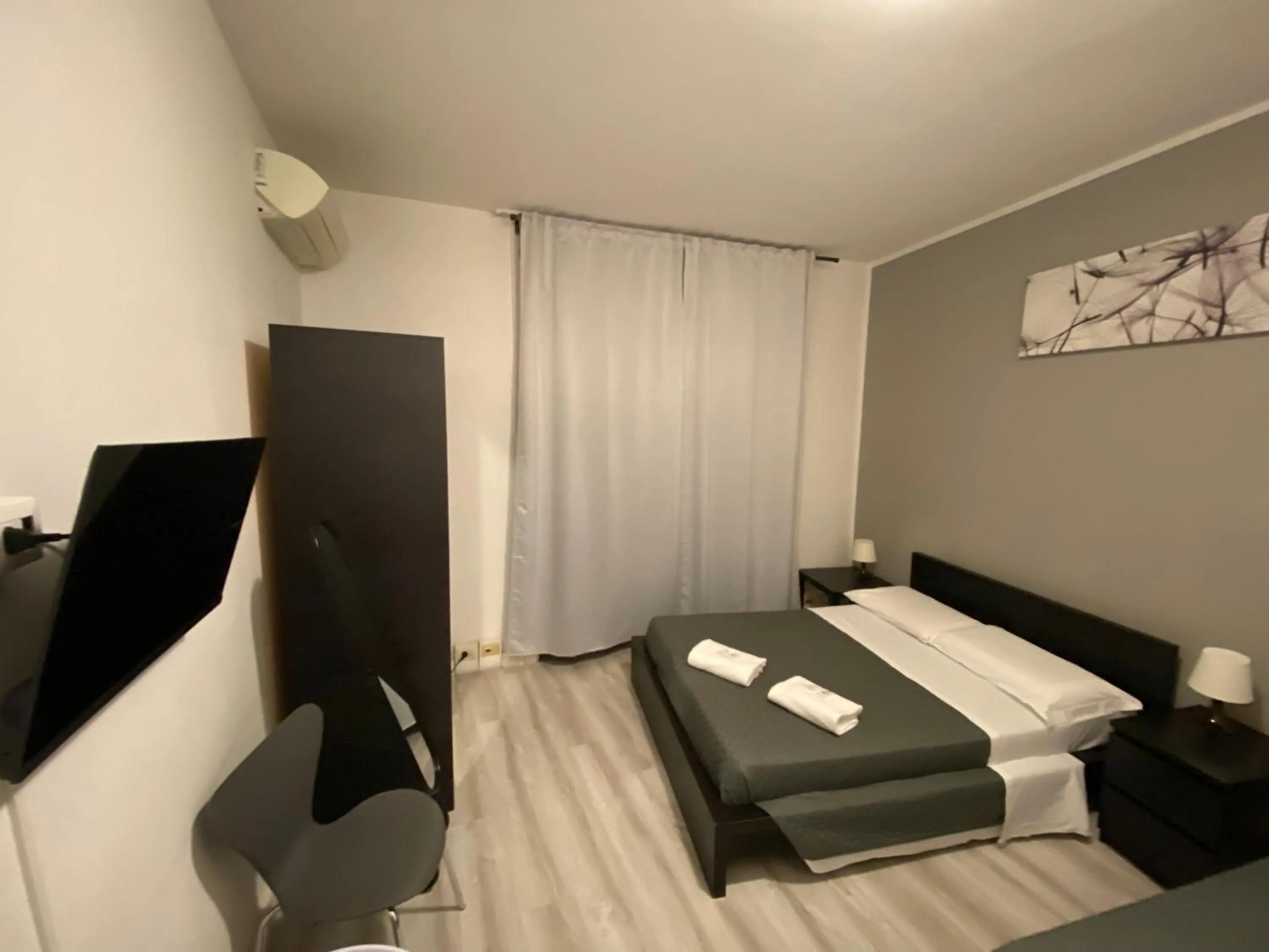 Bed in Guest House Pirelli Milano