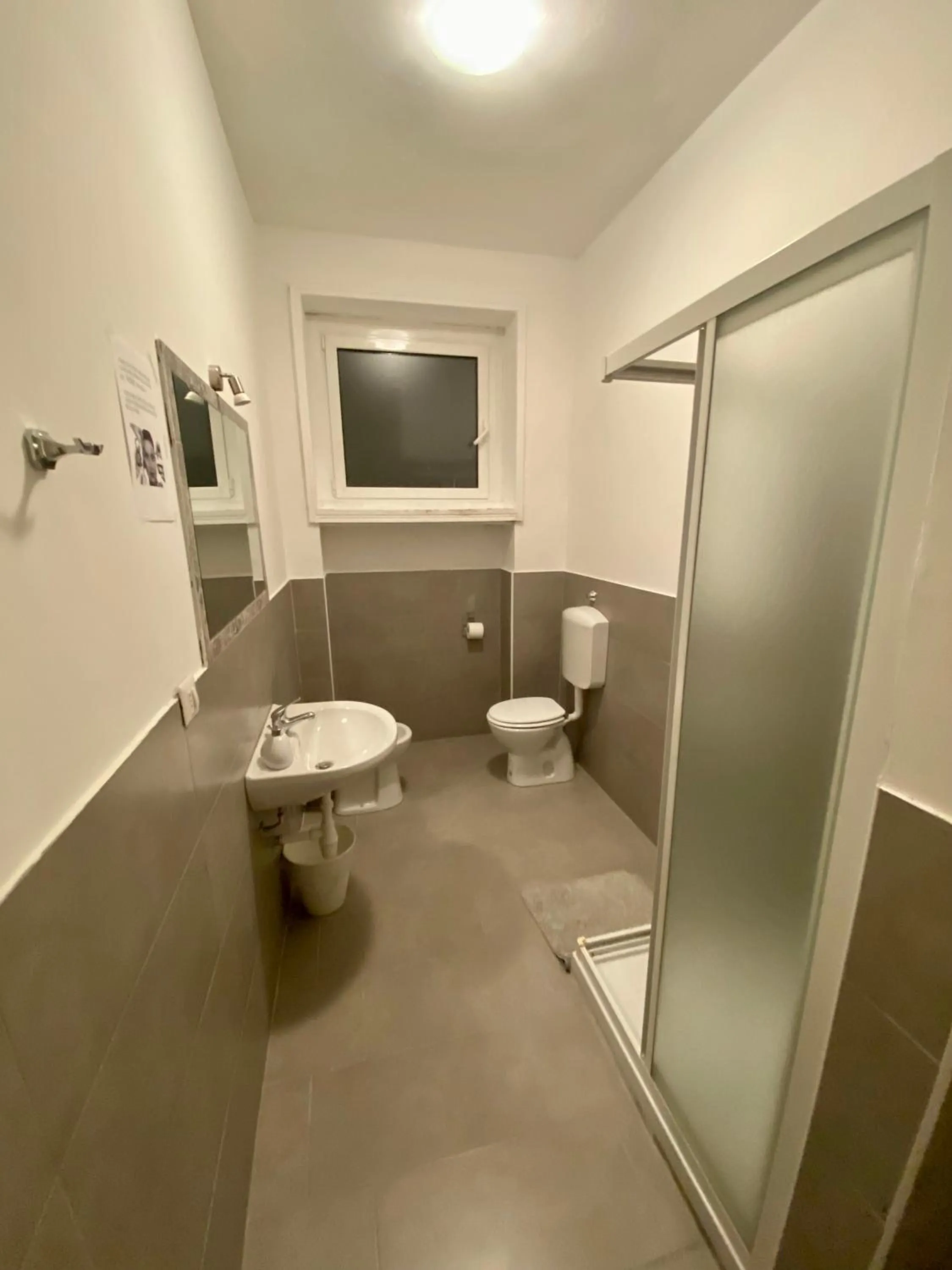 Guest House Pirelli Milano