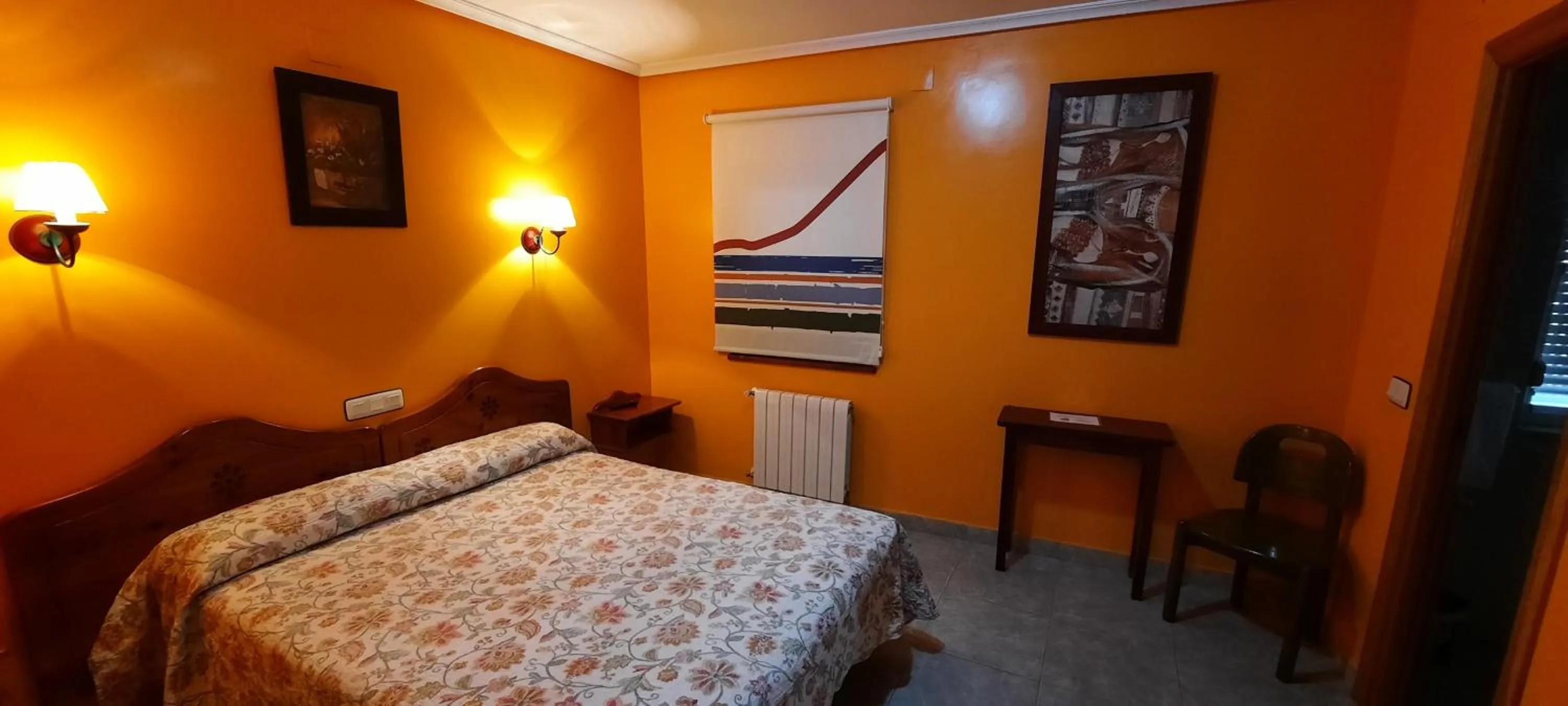 Photo of the whole room, Bed in Hostería La Casona