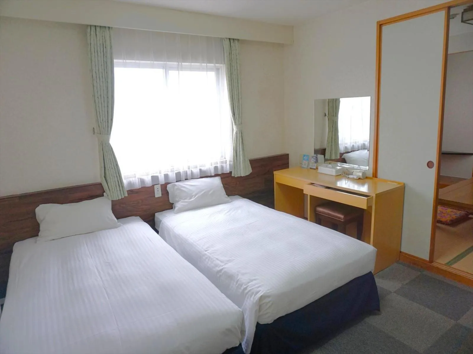 Photo of the whole room, Bed in Hotel Orox