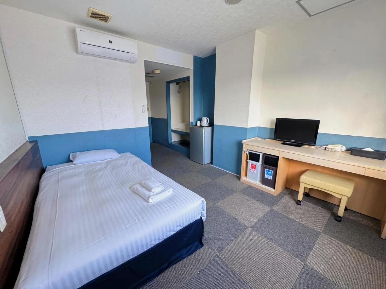 Photo of the whole room, Bed in Hotel Orox