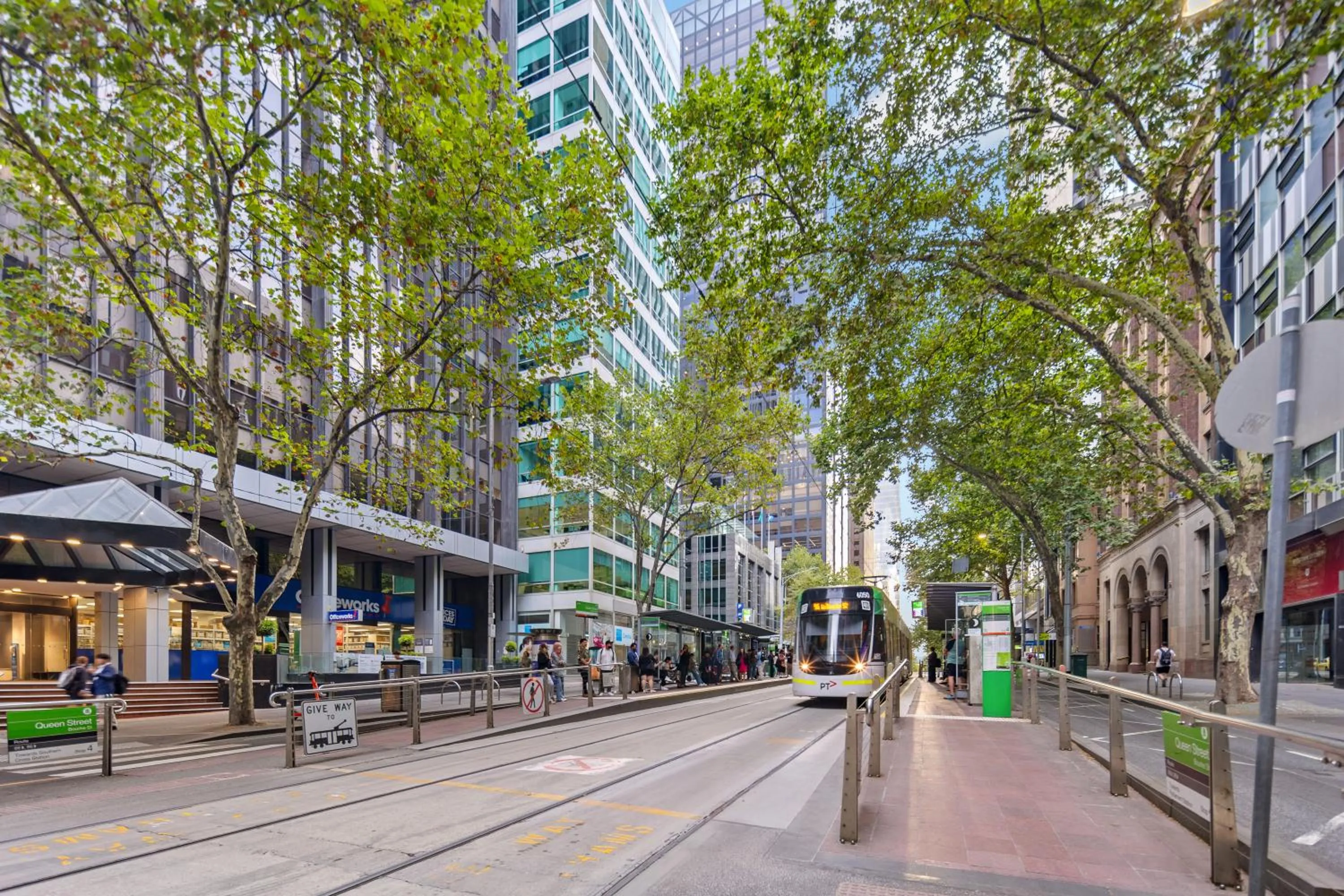 Neighbourhood in Melbourne City Suites