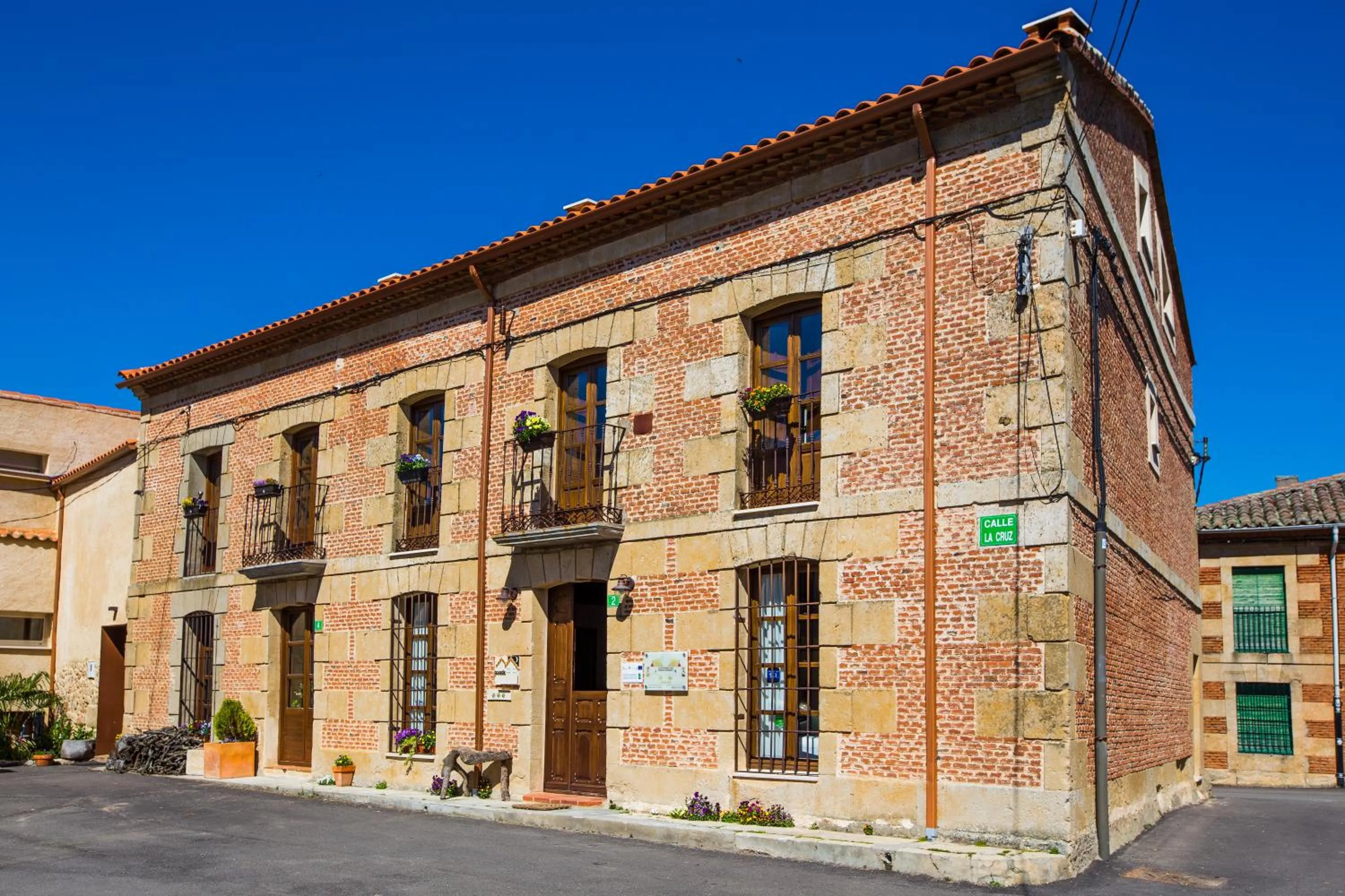 Property building in Posada Real del Buen Camino, alojamiento rural