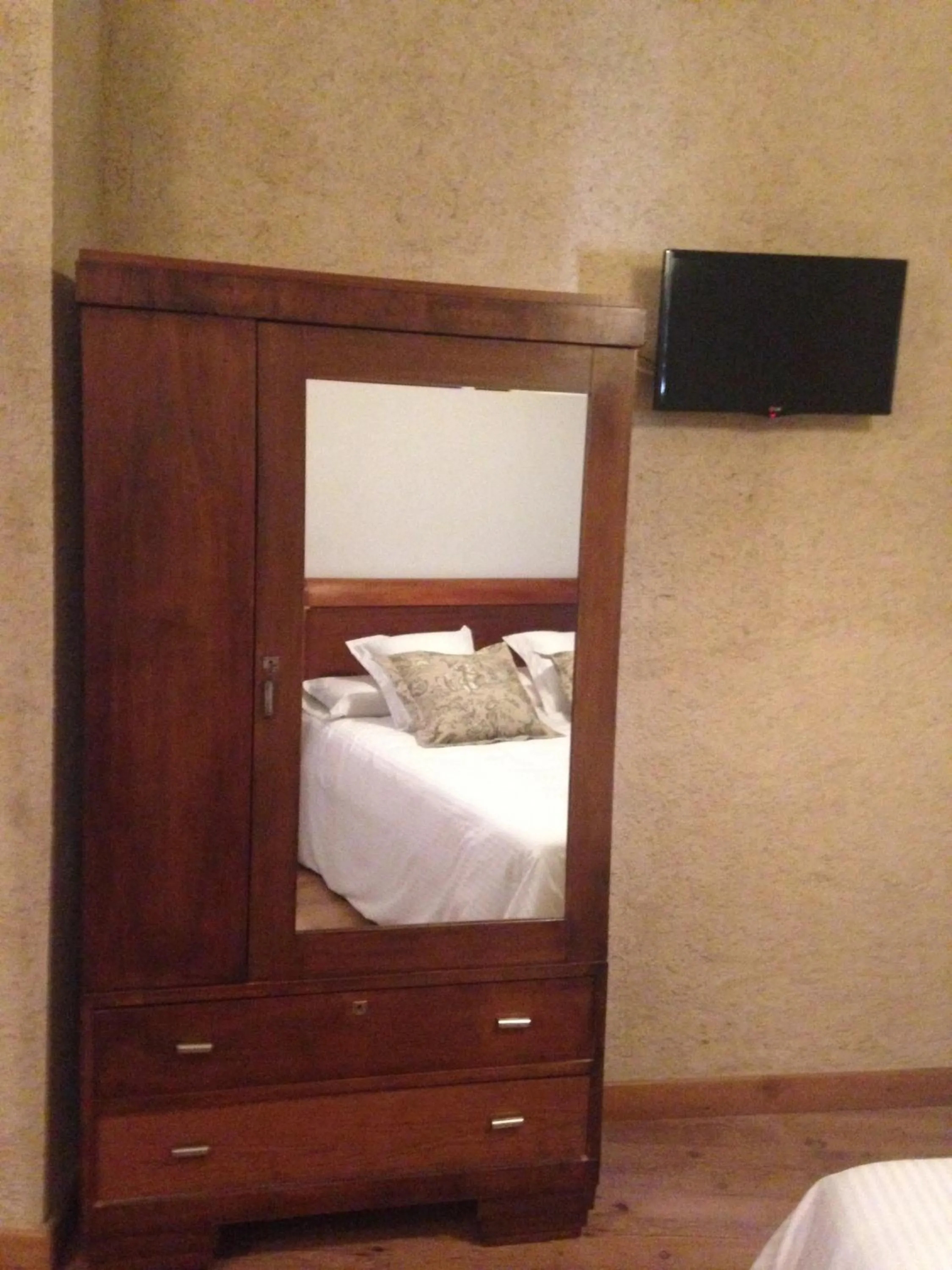 Bedroom, Bed in Posada Real del Buen Camino, alojamiento rural