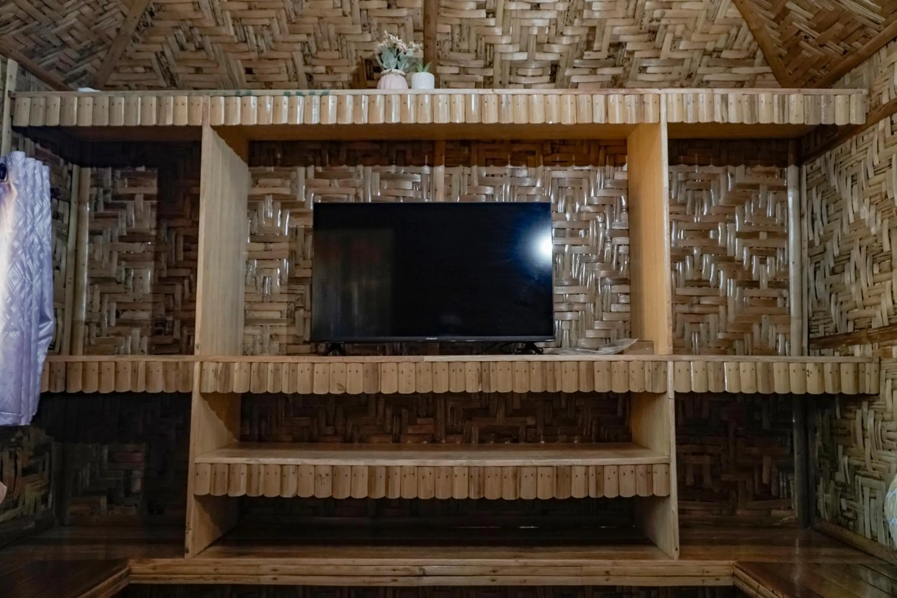 TV and multimedia in The Blessed Purple Bamboo Beach Resort