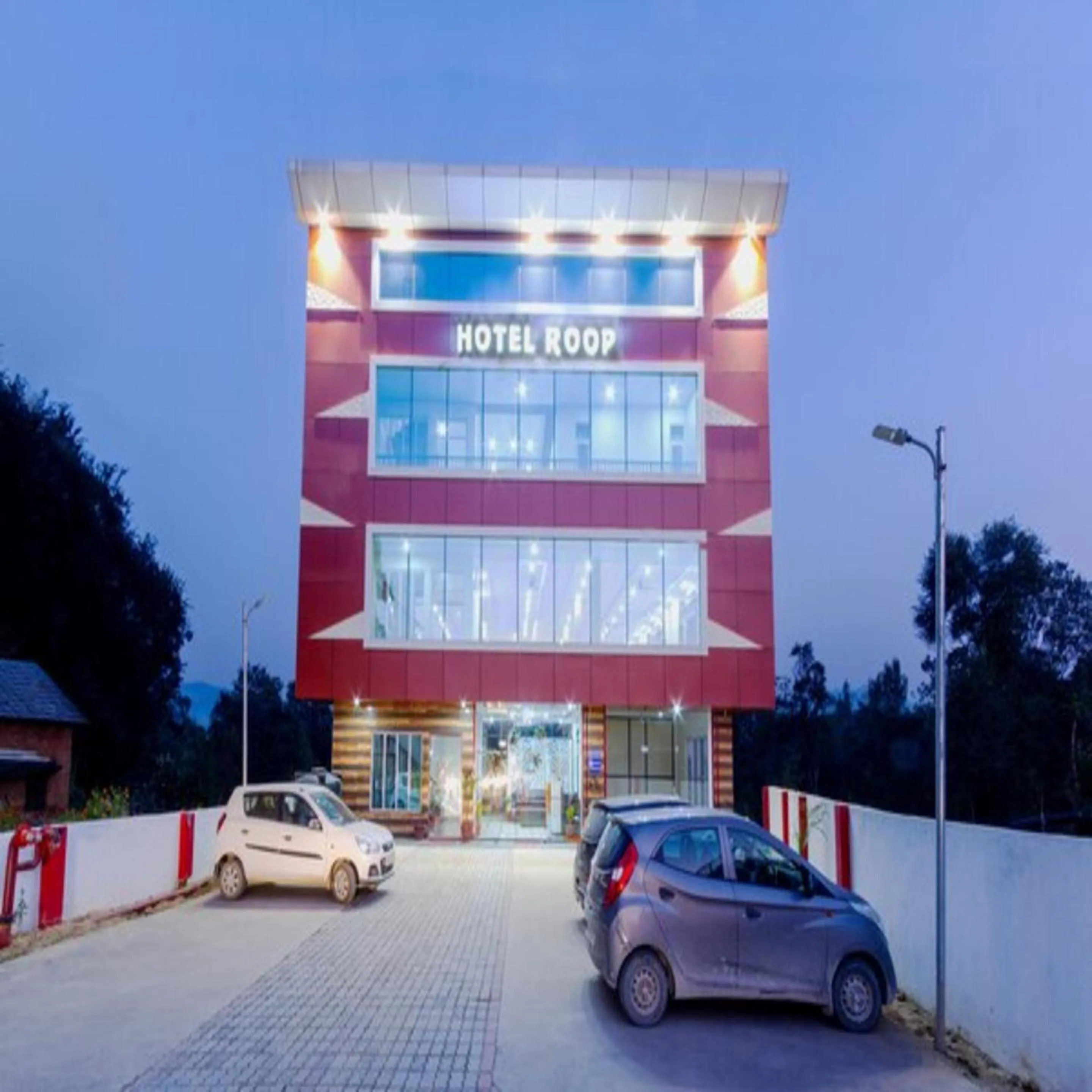 Property building in Hotel Roop