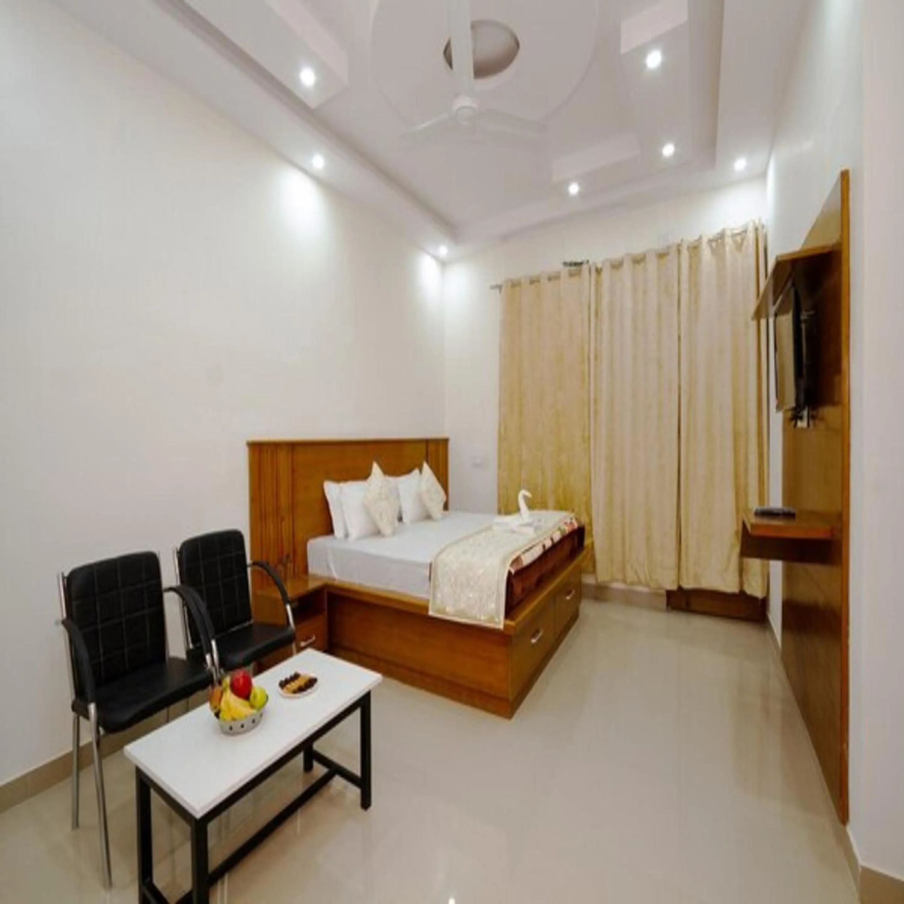 Bedroom in Hotel Roop