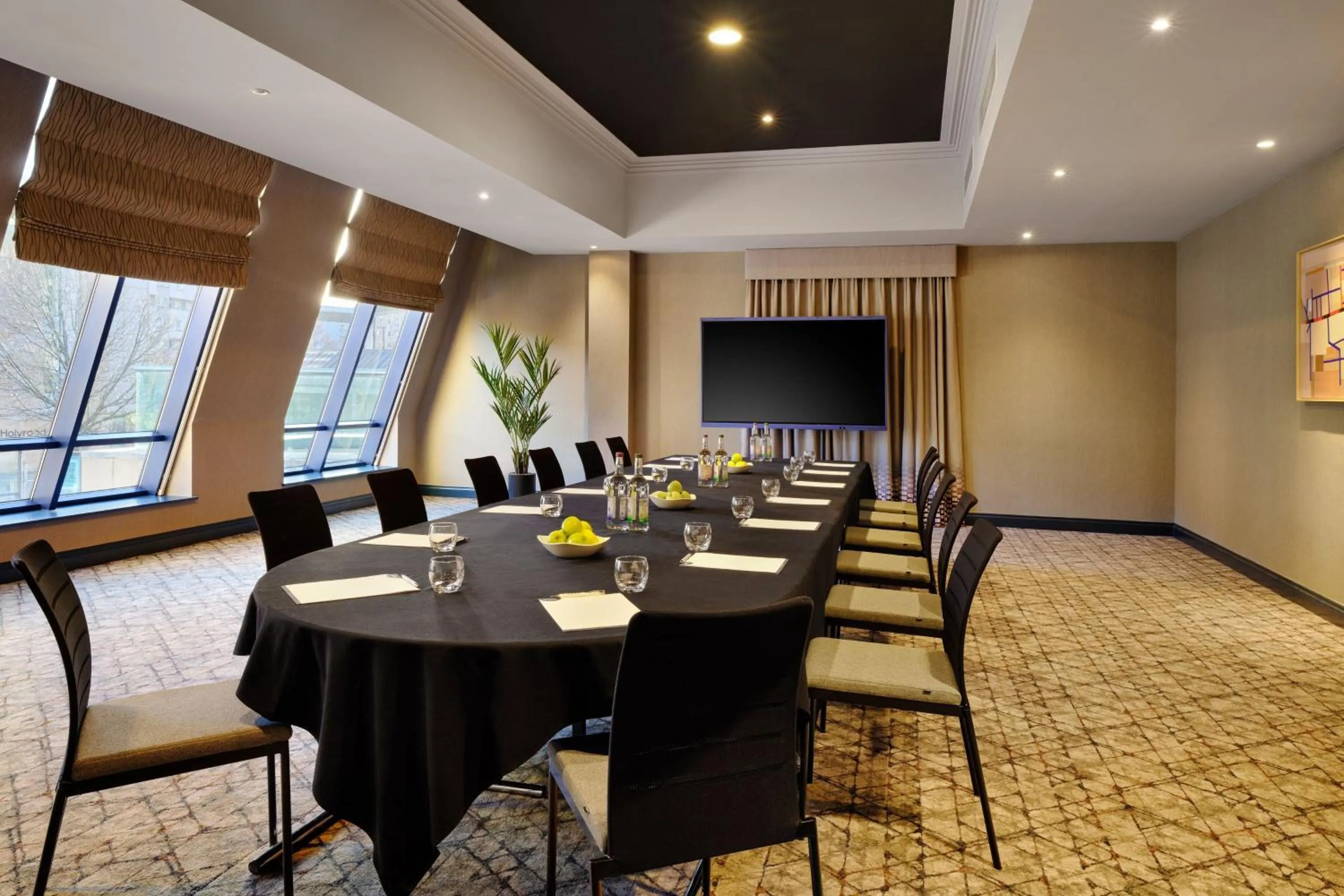 Meeting/conference room in Edinburgh Marriott Hotel Holyrood