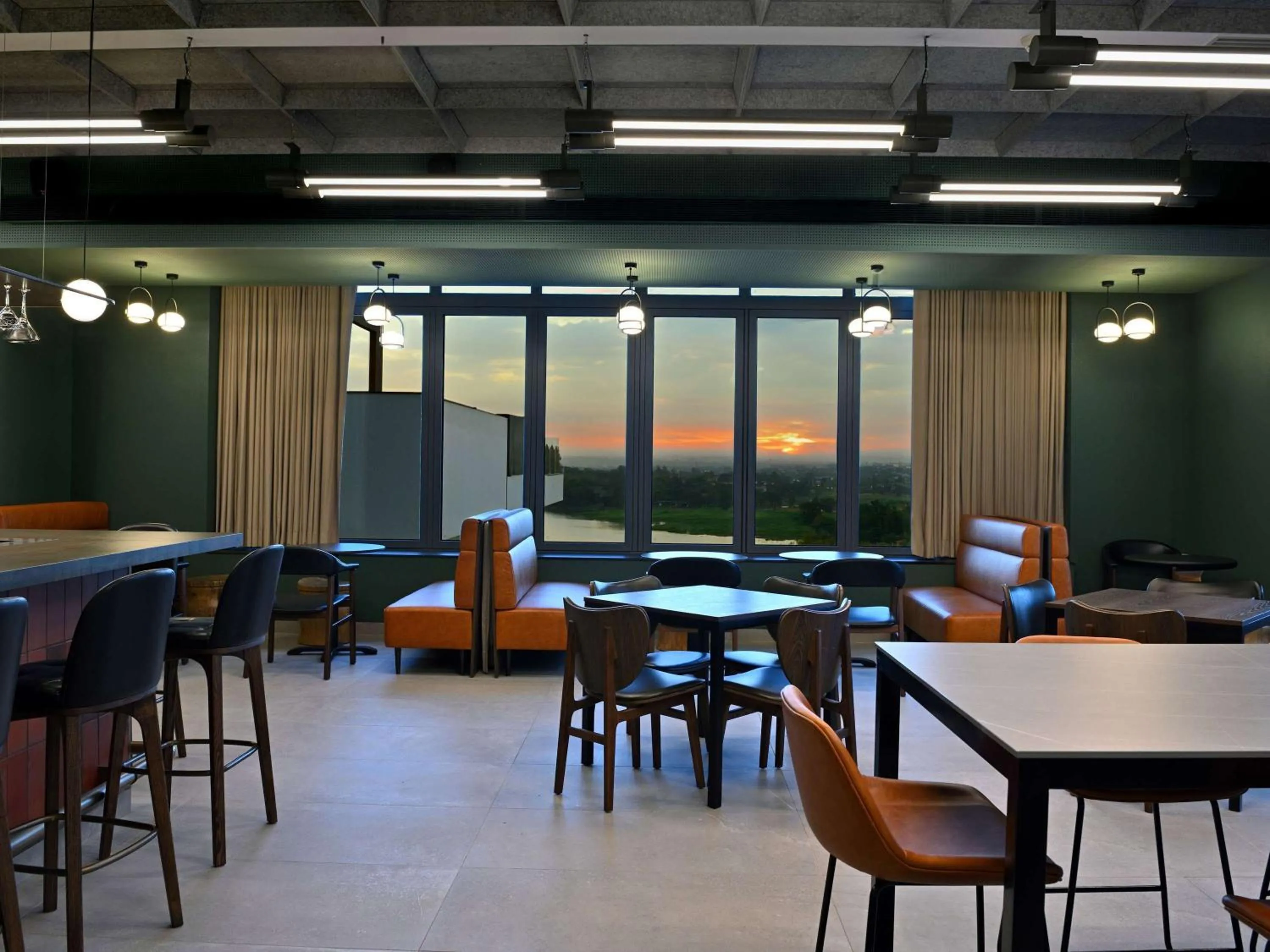 Lounge or bar in Novotel Lubumbashi