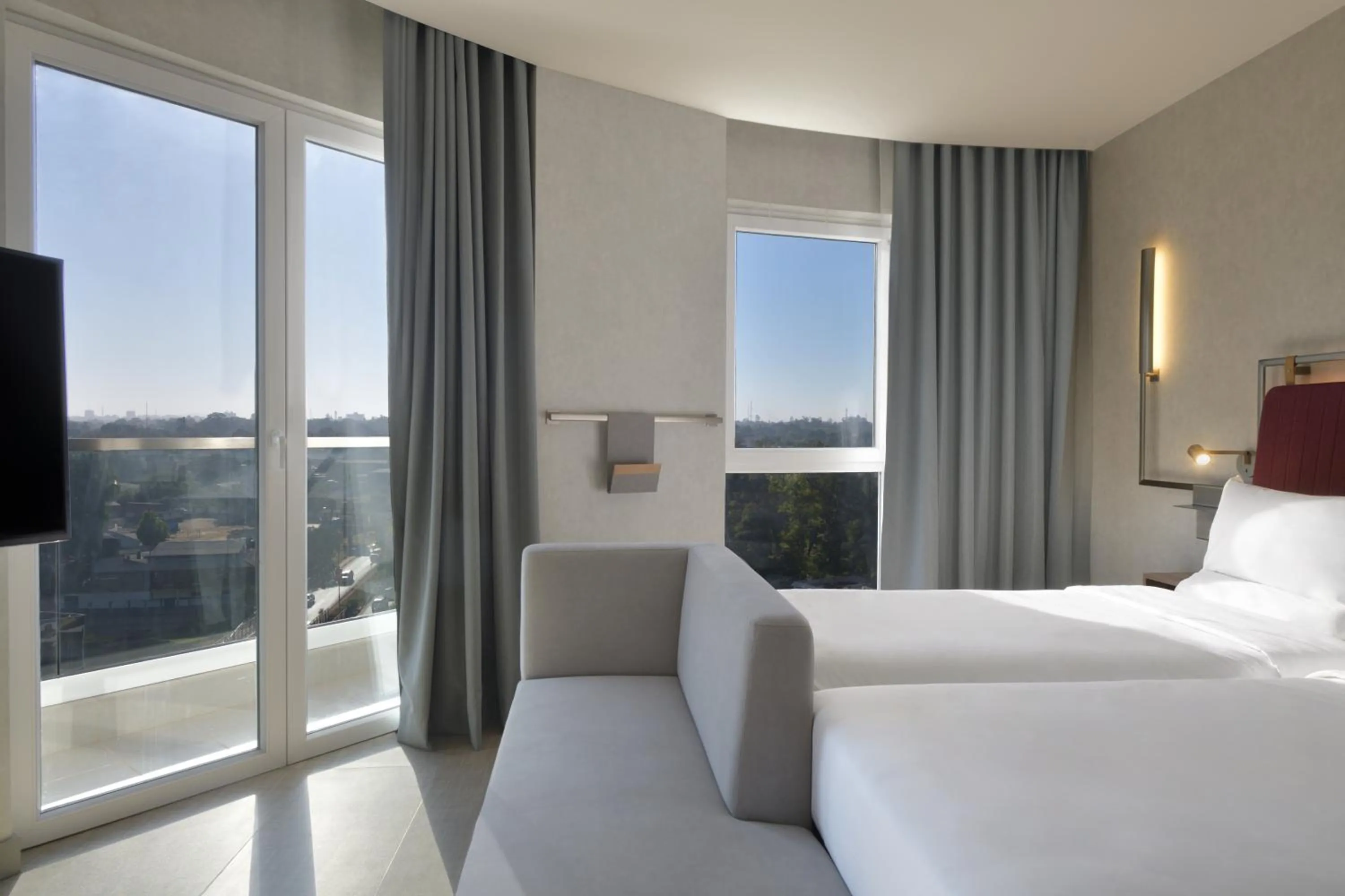 Bedroom, Bed in Novotel Lubumbashi