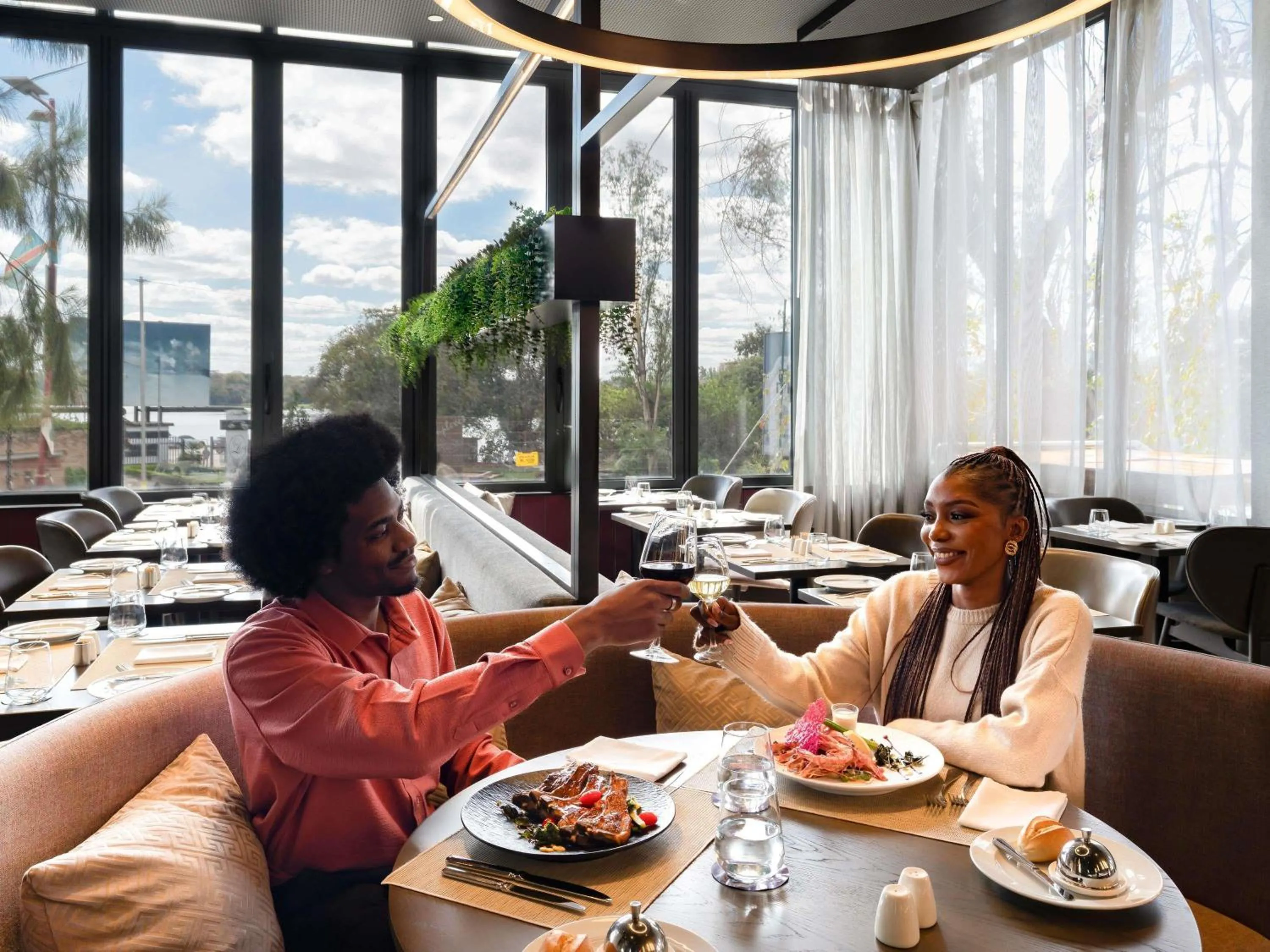 Restaurant/places to eat in Novotel Lubumbashi