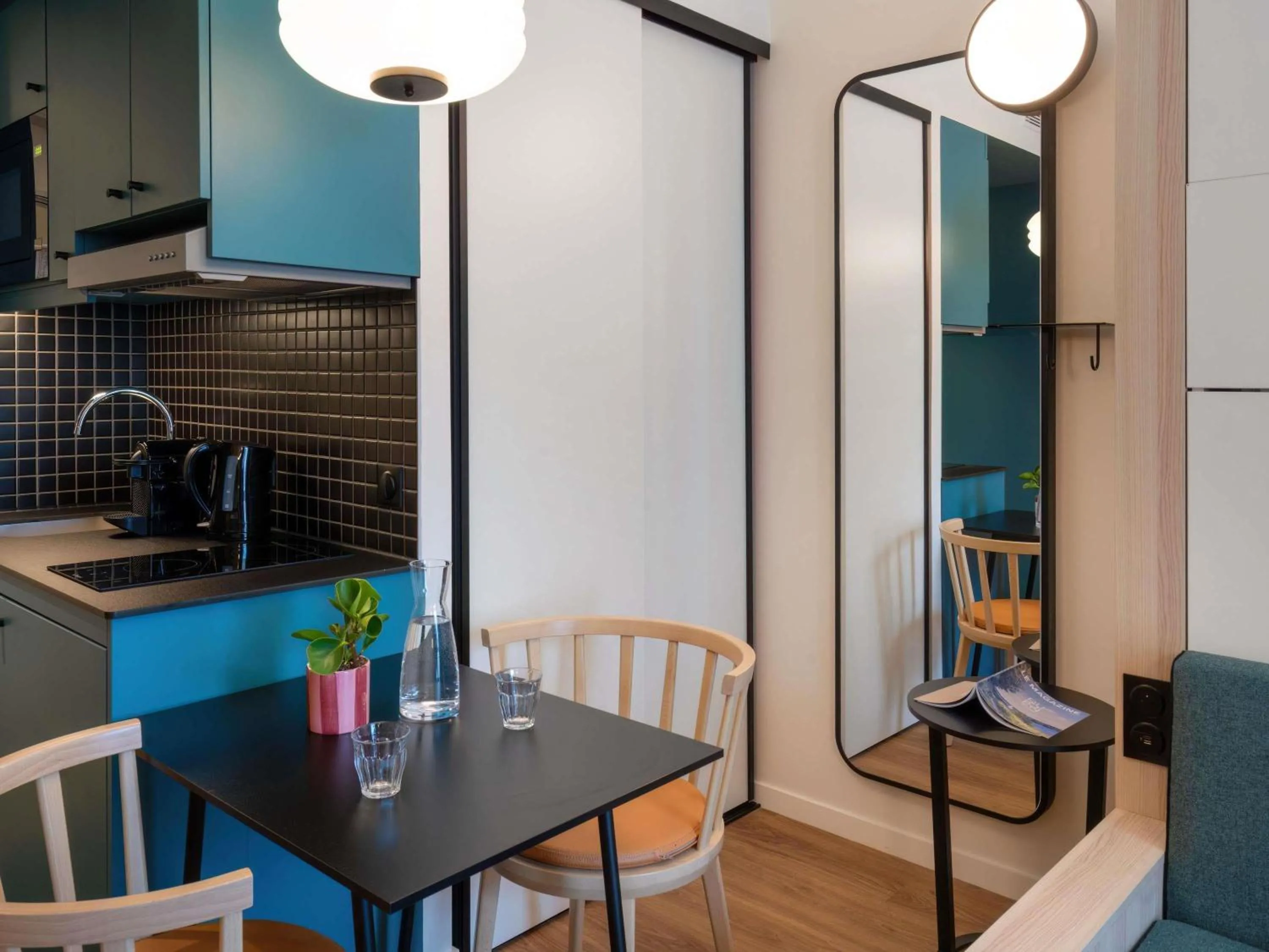 Bedroom in Aparthotel Adagio Access Rouen Centre Cathédrale