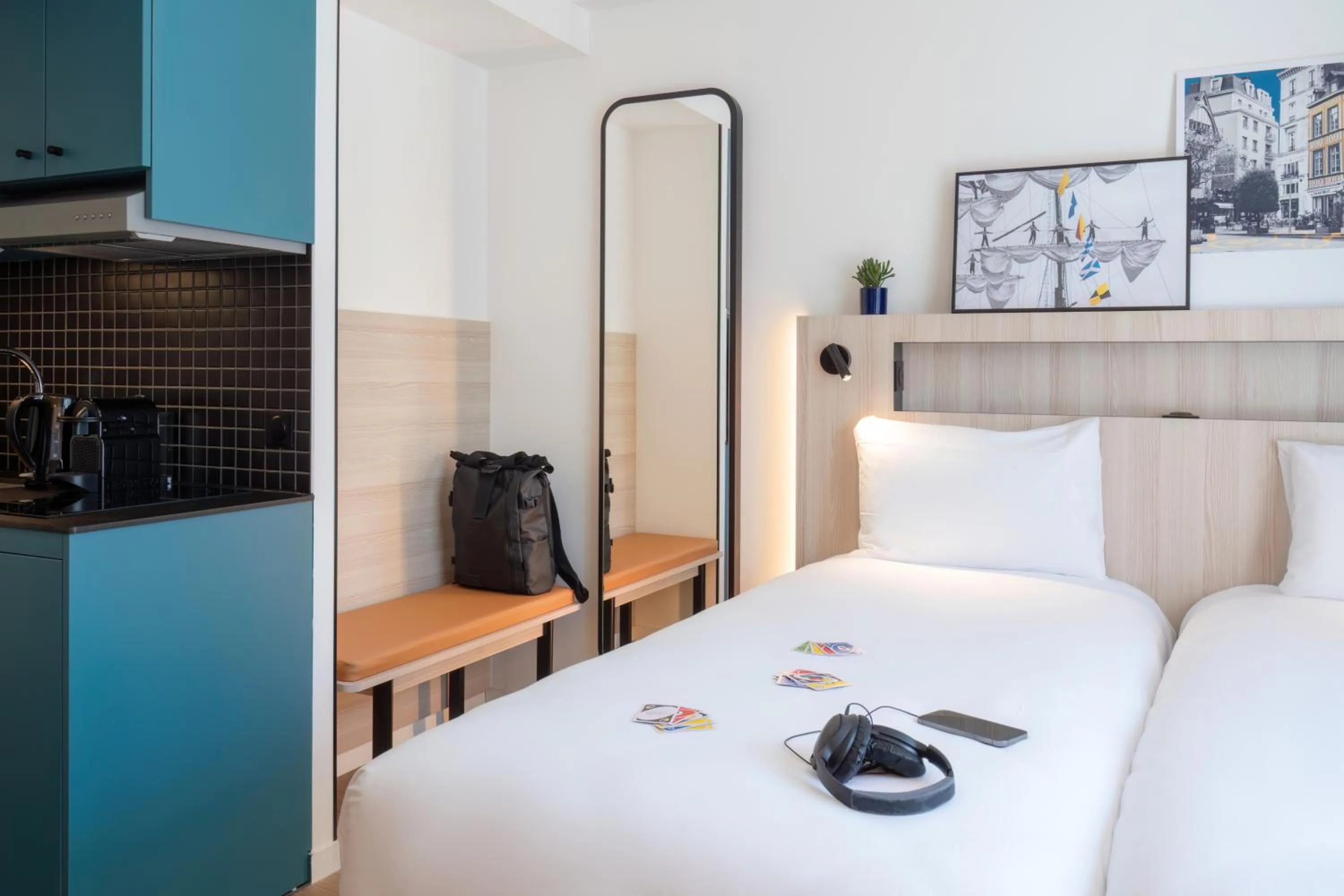 Bed in Aparthotel Adagio Access Rouen Centre Cathédrale