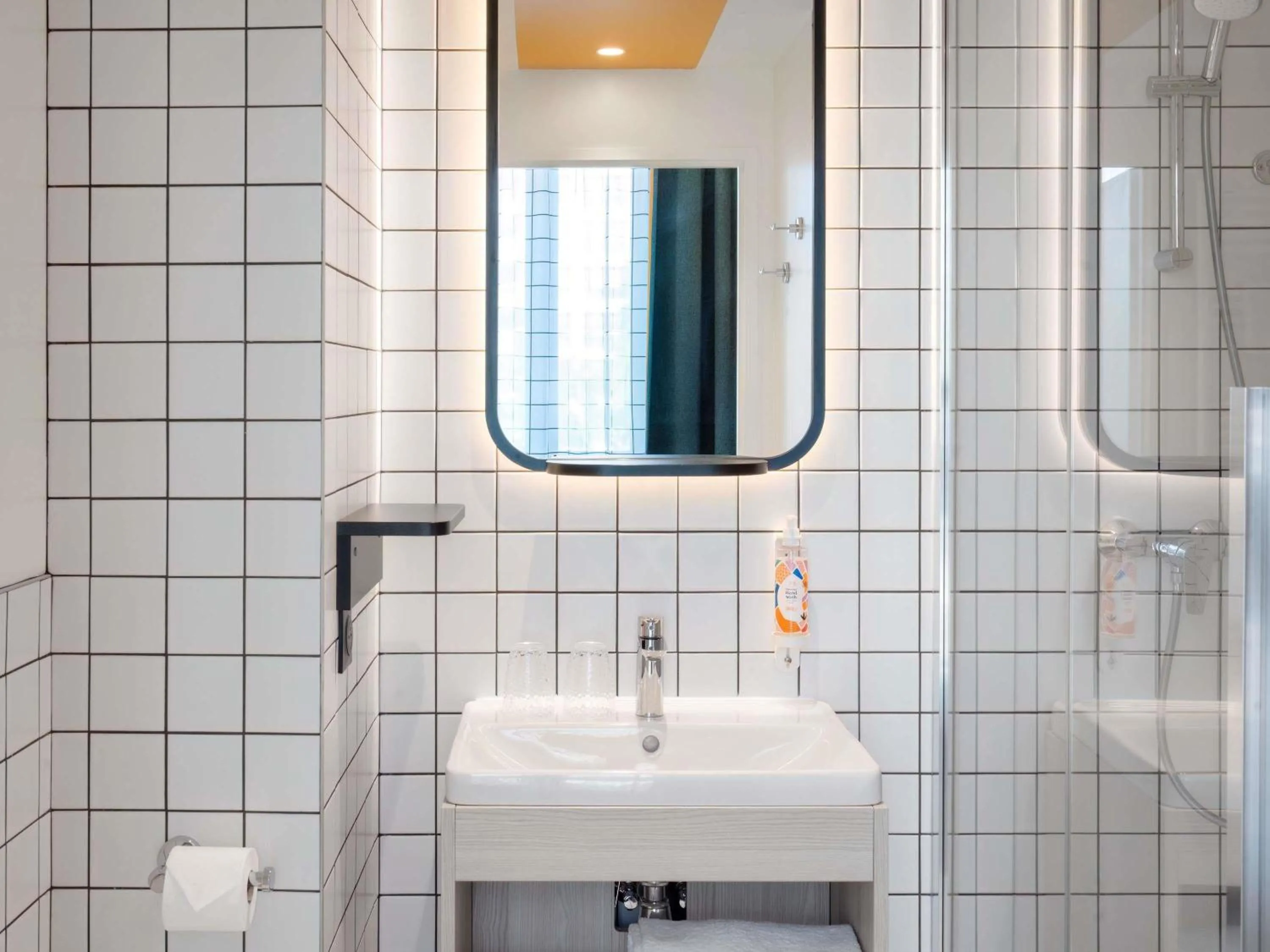 Bedroom in Aparthotel Adagio Access Rouen Centre Cathédrale