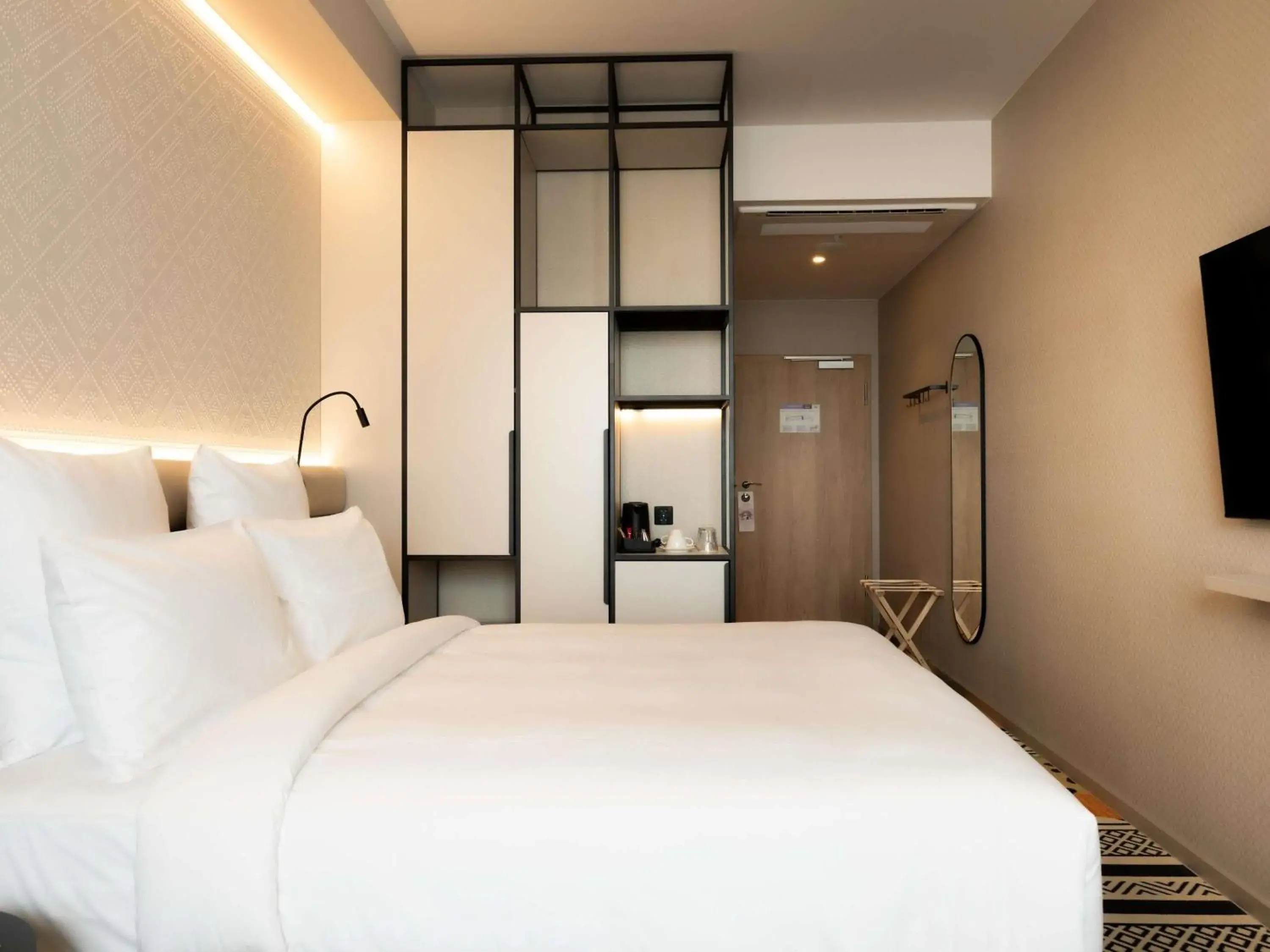 Classic Double Room with Mountain View in Mercure Szczyrk Resort Classic Double Room with Mountain View in Mercure Szczyrk Resort